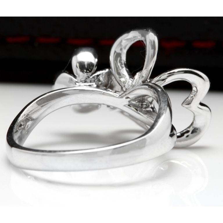 Splendide bague fleur en or blanc massif 14 carats avec diamants naturels Neuf - En vente à Los Angeles, CA