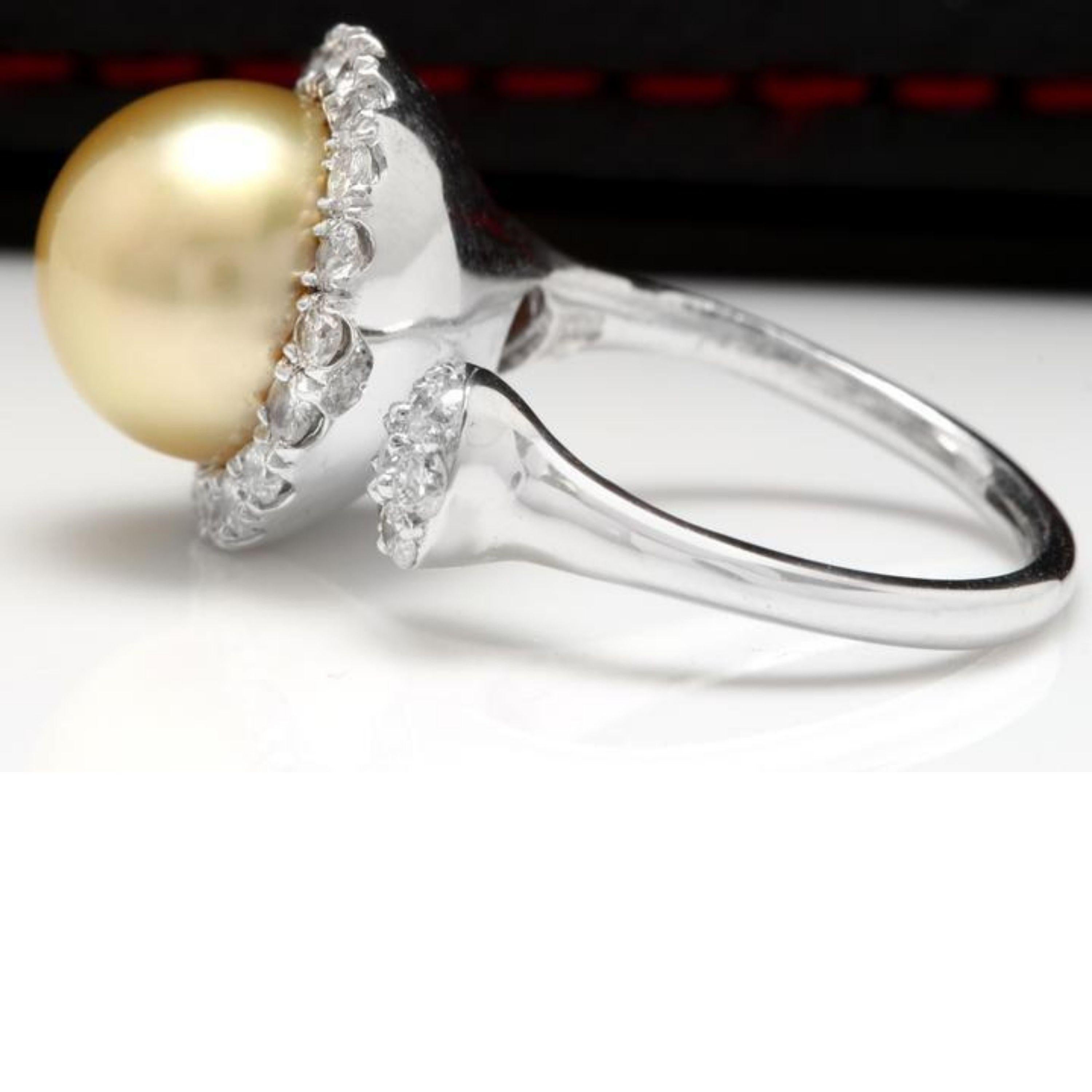 Splendid Natural South Sea Pearl and Diamond 14 Karat Solid White Gold Ring In New Condition For Sale In Los Angeles, CA