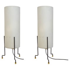 Vintage Splendid pair of Italian 1950s minimalistic table lamps.