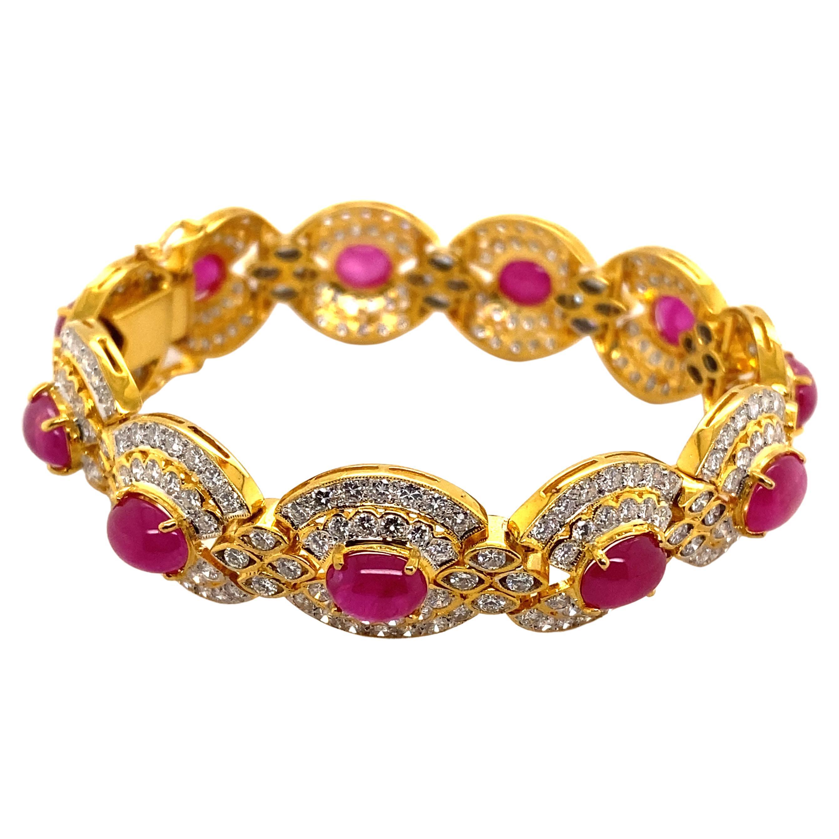 Splendid Ruby and Diamond Bracelet in 18 Karat Yellow Gold