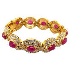 Splendid Ruby and Diamond Bracelet in 18 Karat Yellow Gold