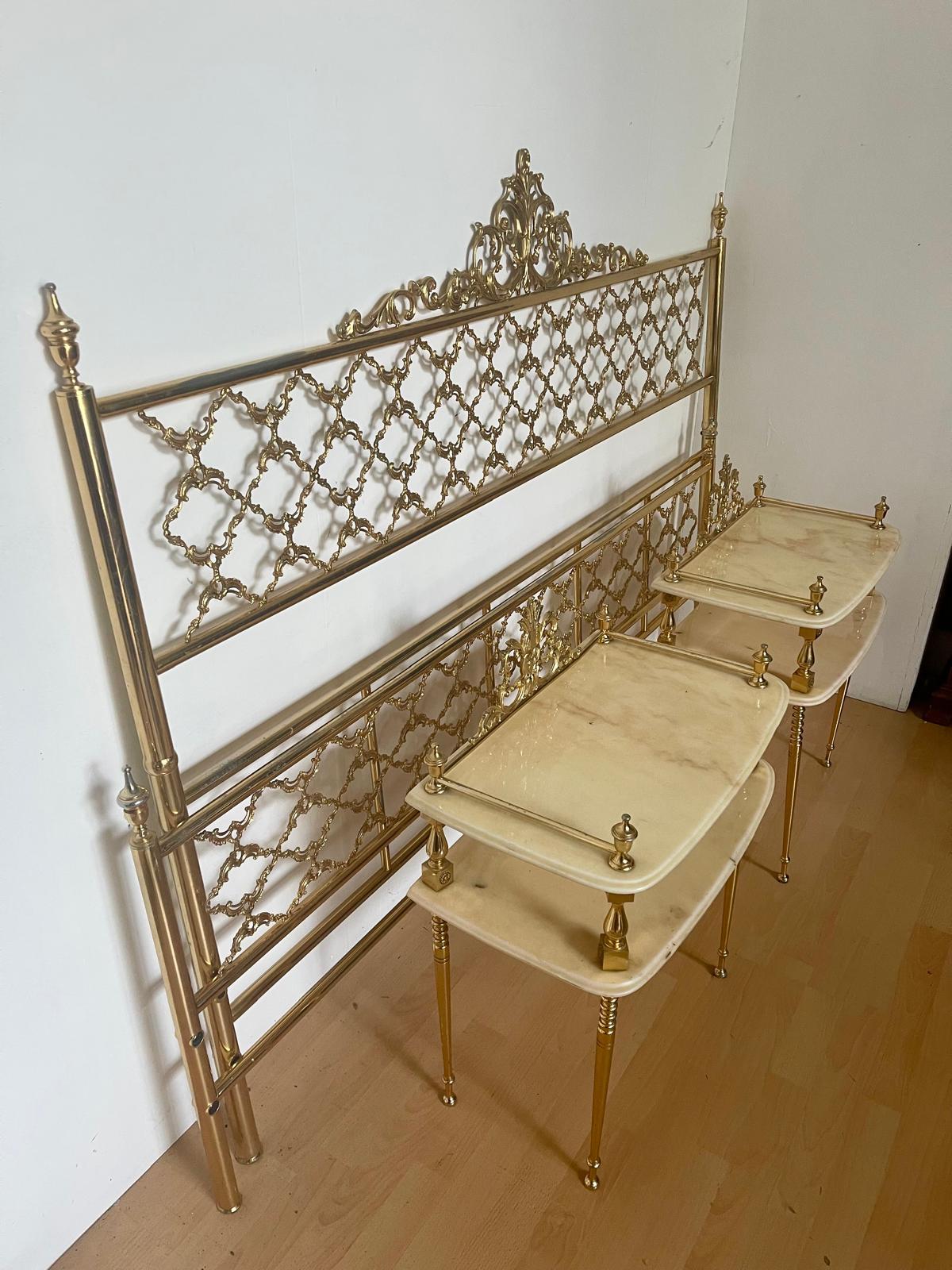 Atemberaubende Vintage italienische Messing Bett in reinem Gold gebadet plus 2 Daunendecken 