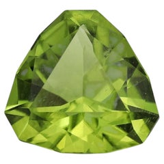 Splendor Peridot Gemstone for Ring 2.28 Carat Peridot Stone Peridot for Jewelry
