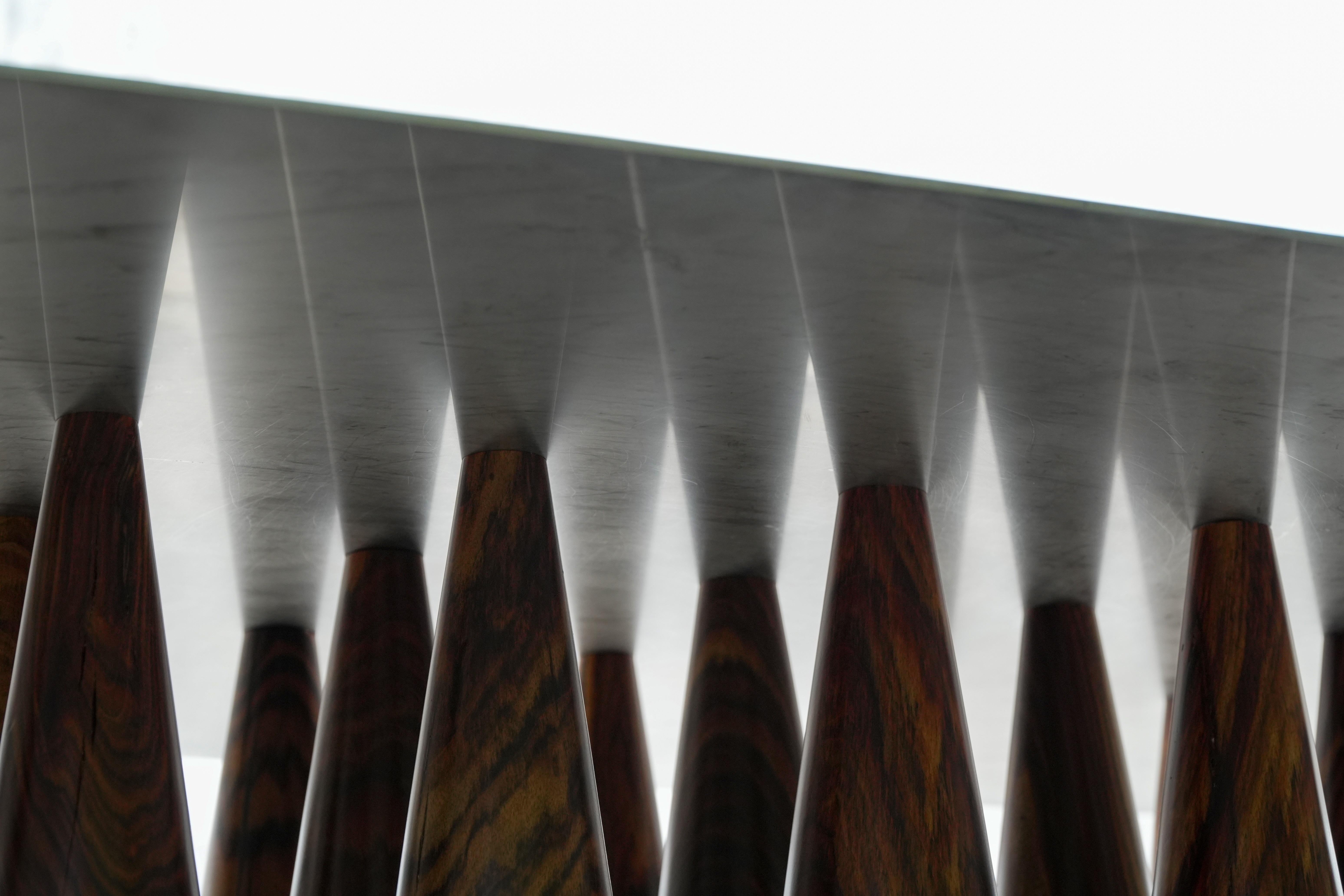 Mesa de centro Splinter In The en madera y acero de Chechenia por Alina Rotzinger Otro en venta