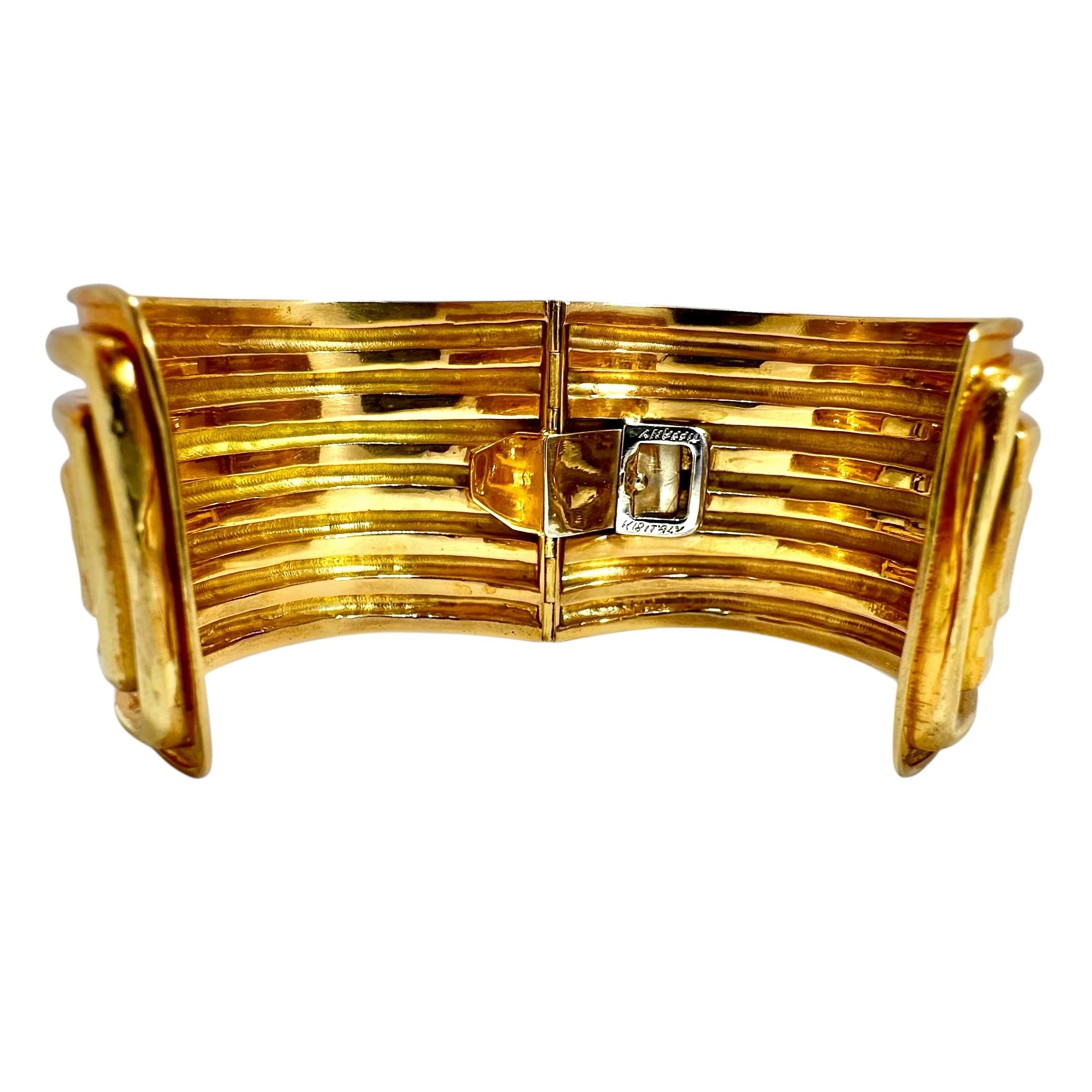 Split Front 18K Gold Vintage Tiffany Hinged Cuff Bracelet 1.75 Inches Wide For Sale 3