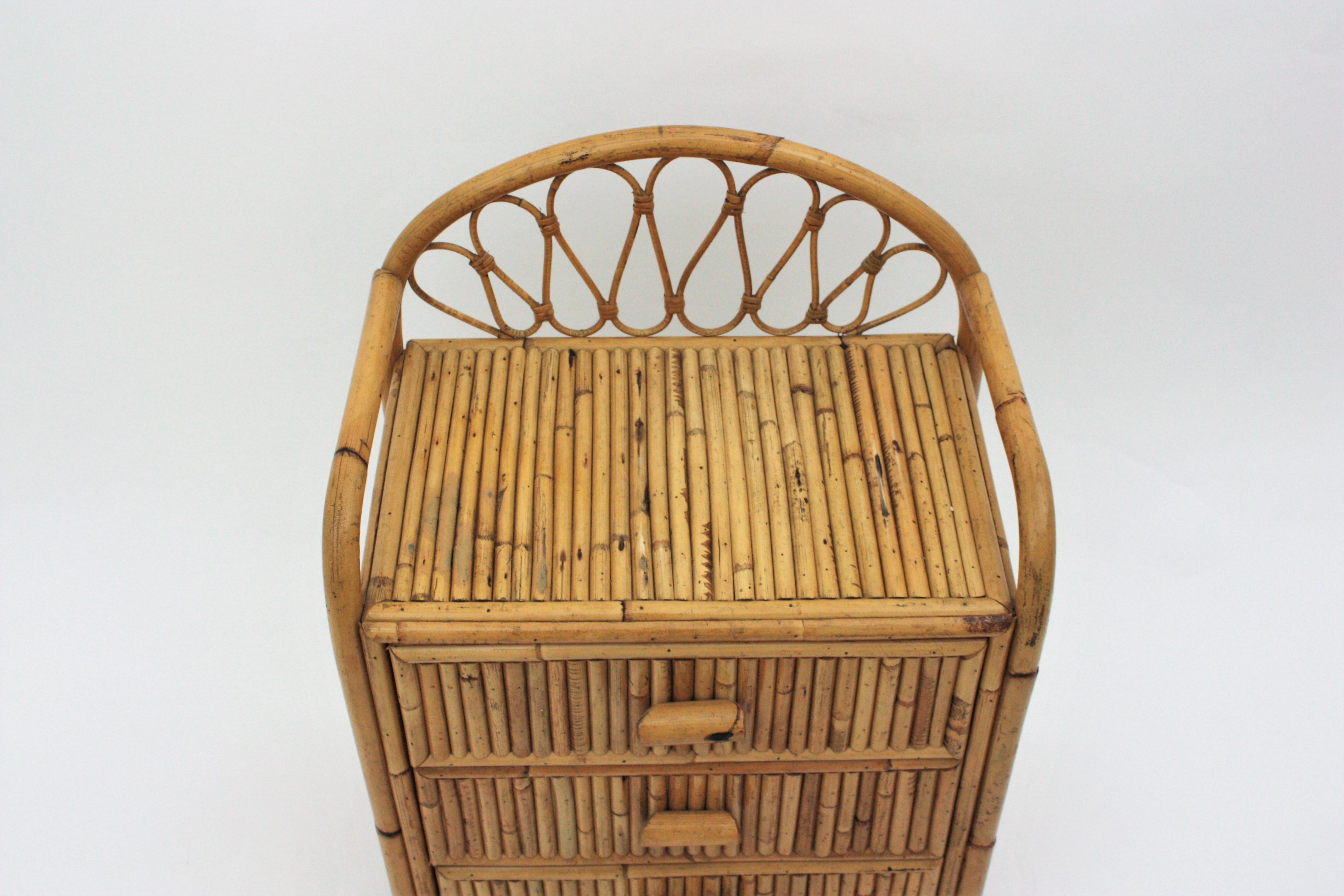 Split Reed Bamboo Rattan End Table or Nightstand, 1970s For Sale 5
