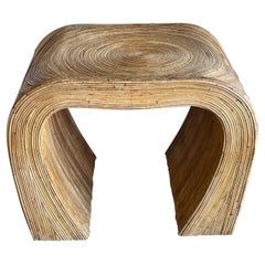 Table d'extrémité en cascade surdimensionnée Split Reed