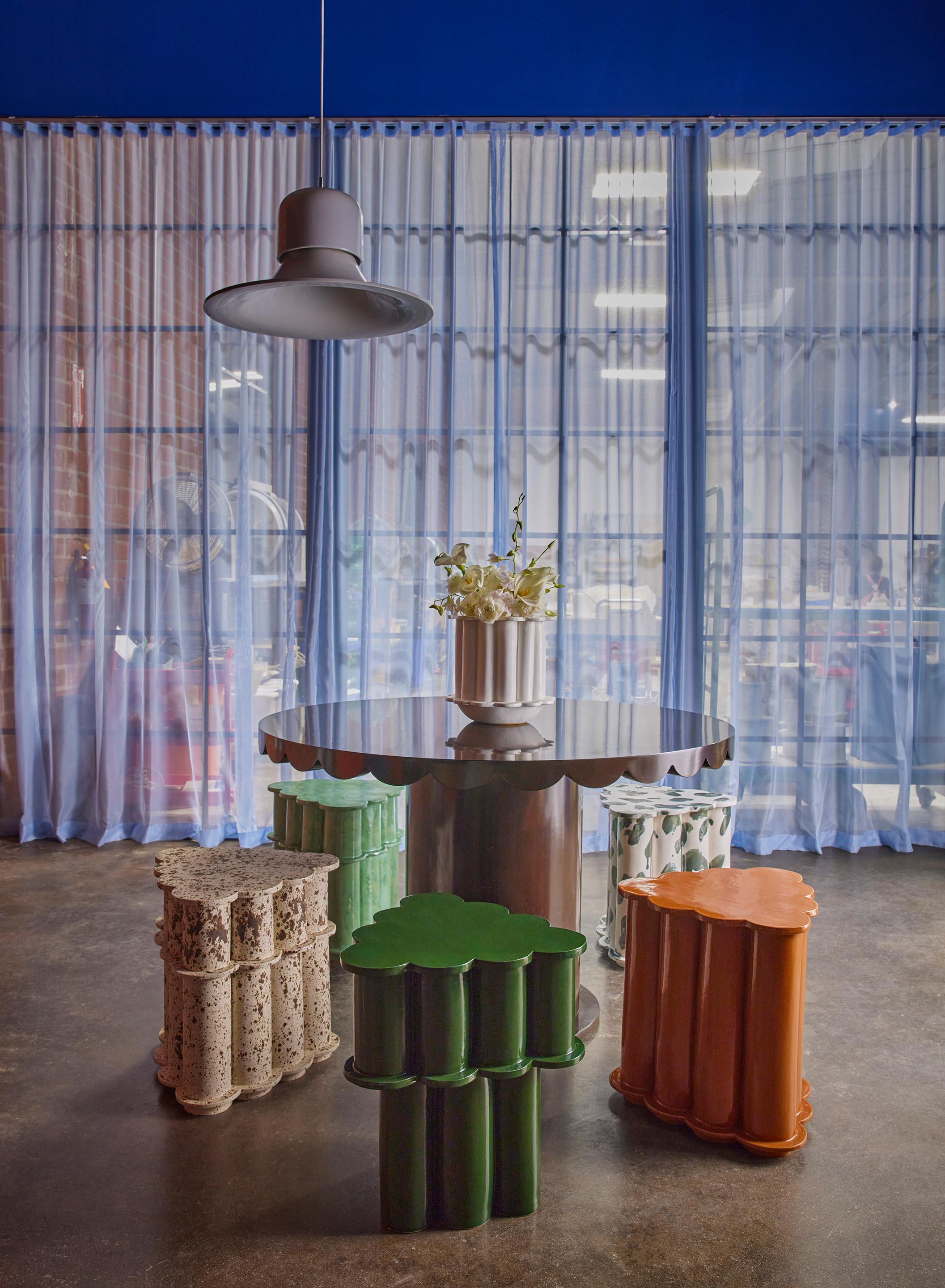 bzippy side table