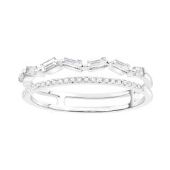 Split Shank Band Ring with 0.26Ct Round and Baguette Diamond in 18K White Gold