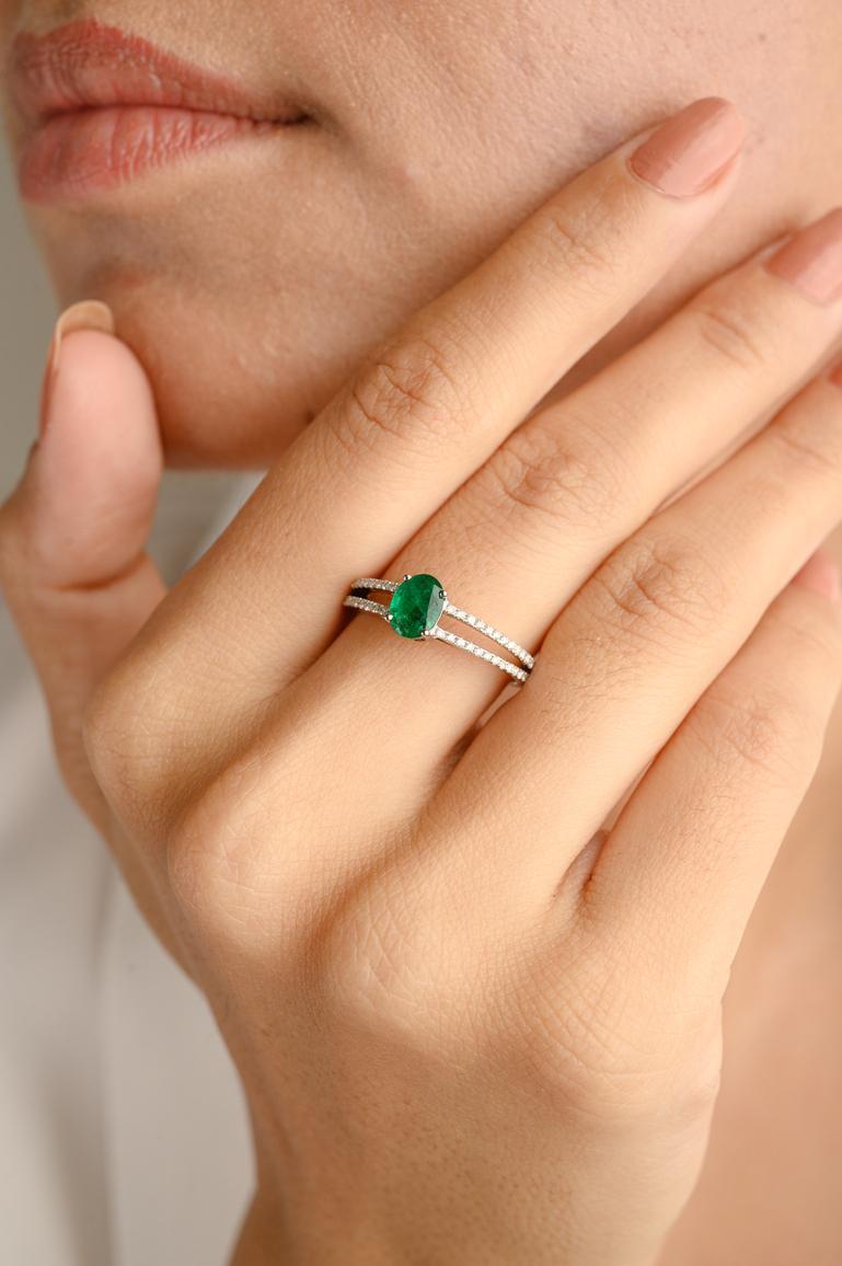 For Sale:  Genuine Oval Cut Emerald and Diamond Ring in Solid 18k White Gold 5