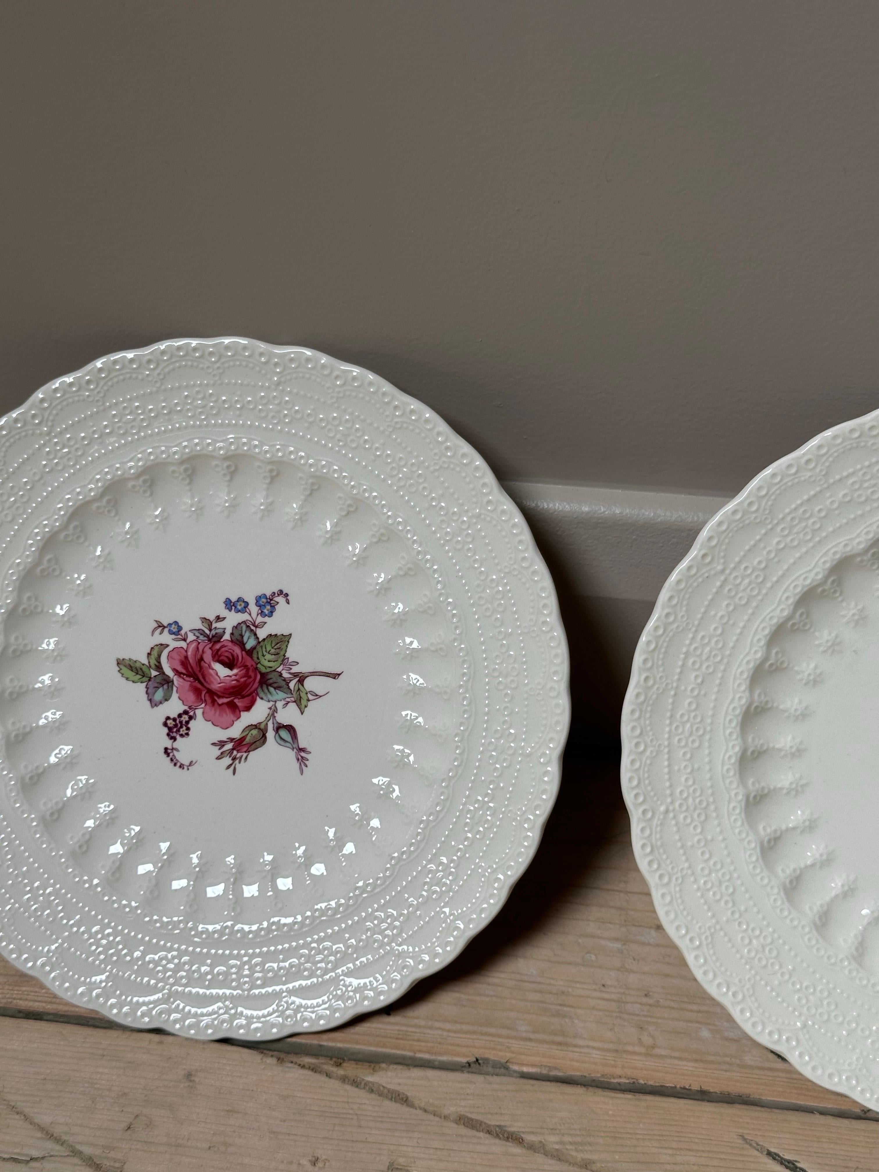 Romantic Spode 