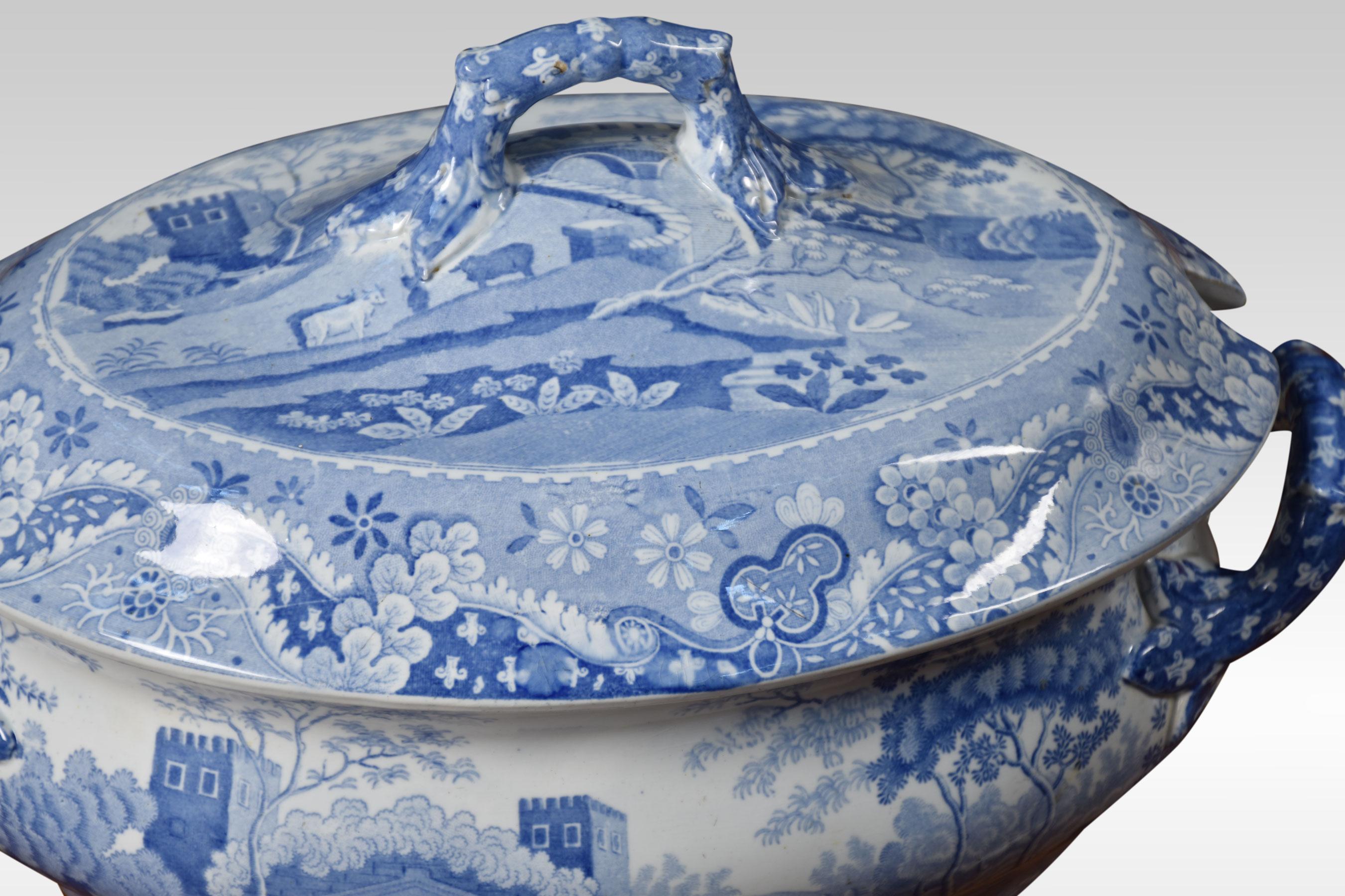 spode tureen