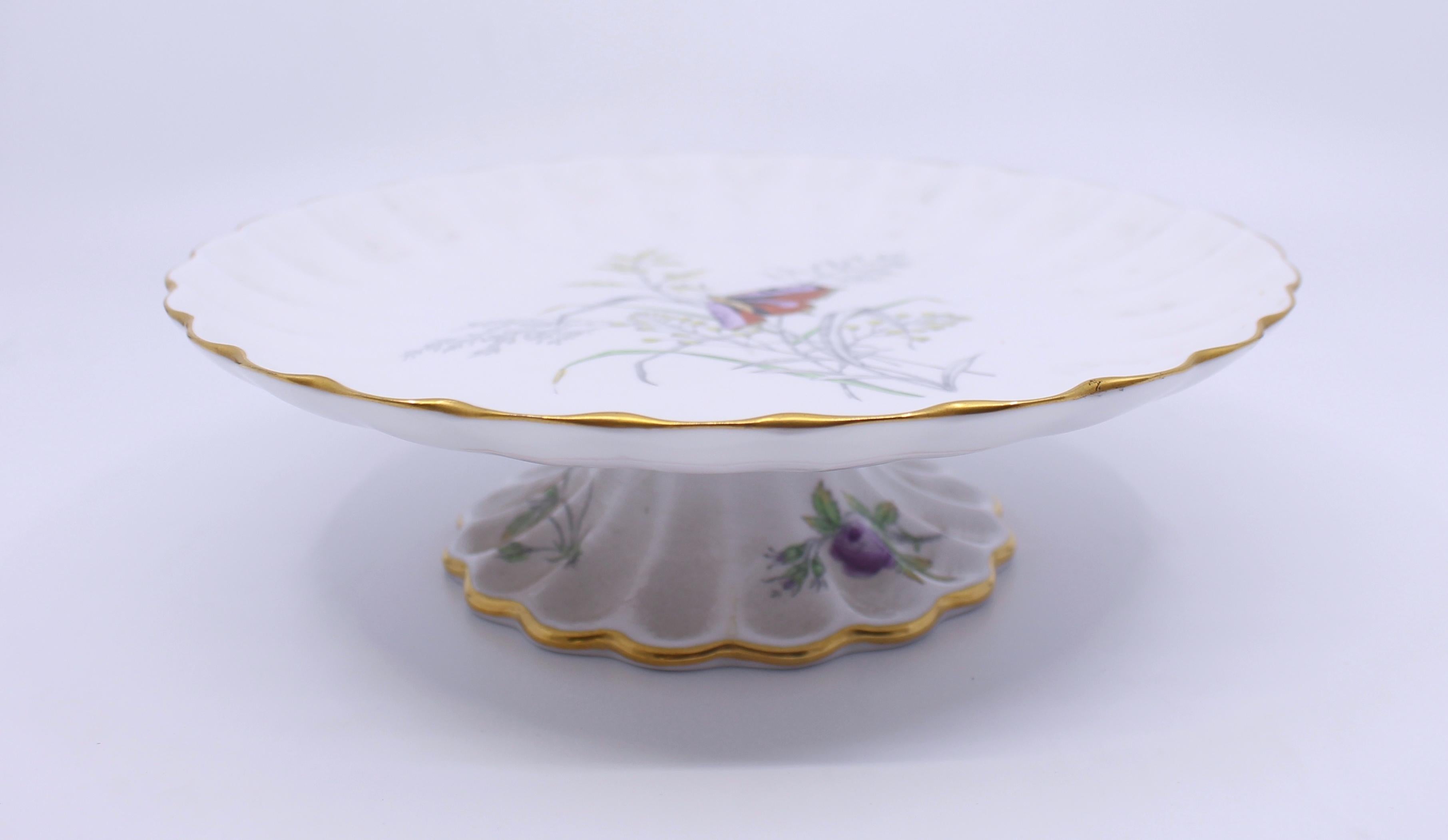 Spode 'Butterfly' Pattern Dessert Service, 14 Pieces, Dated 1954 For Sale 4