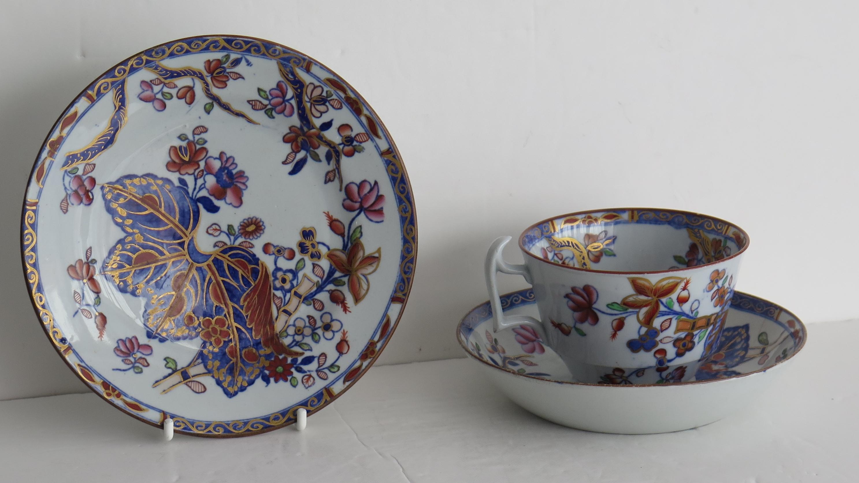 This is a good stone China (Ironstone) TRIO of three pieces, all in the hand - painted Tobacco Leaf pattern number 2061, made by the Spode / Copeland factory during the 19th century.

The three pieces are a harlequin set as follows;
Side Plate -