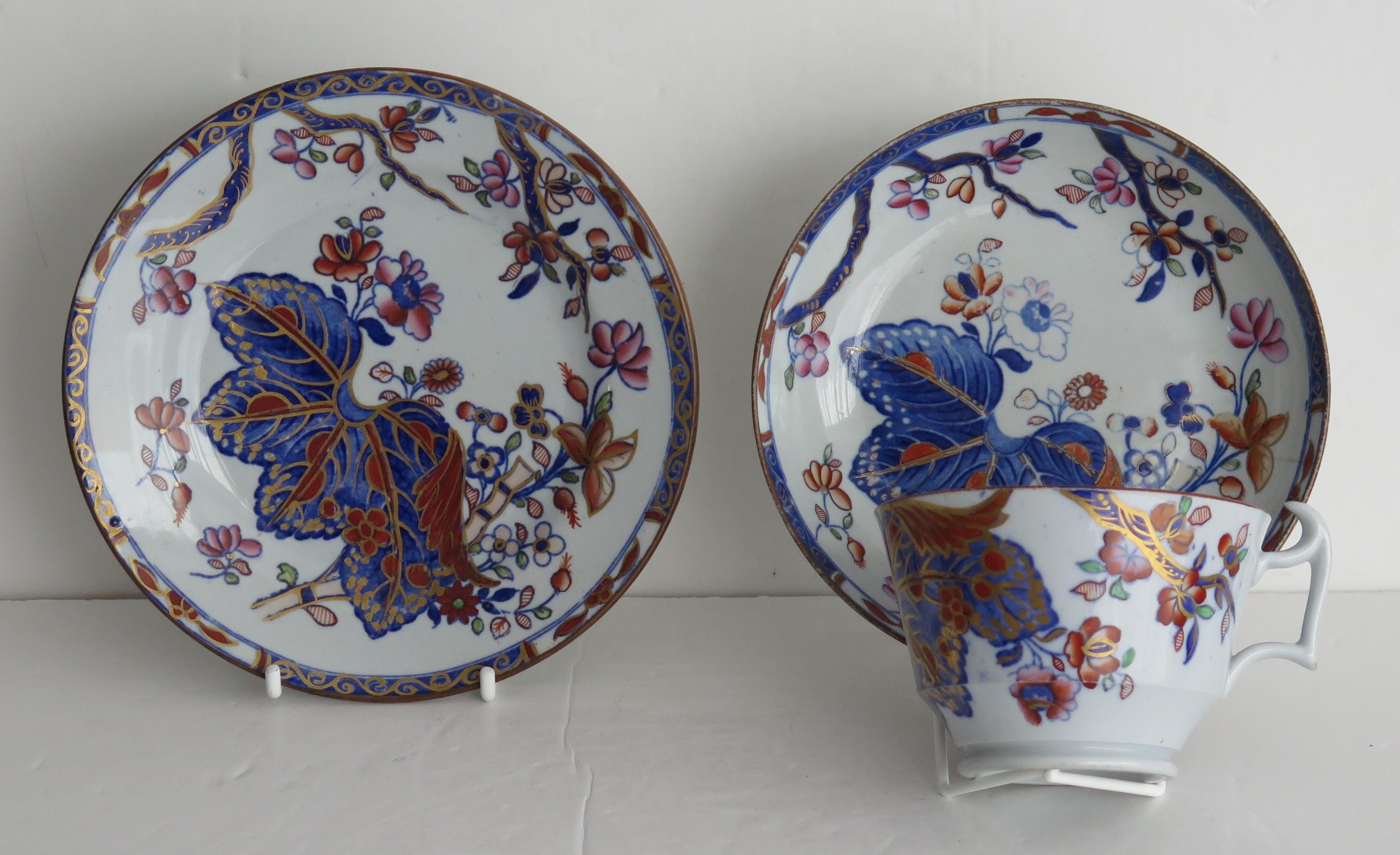 Hand-Painted Spode & Copeland Stone China Trio in Tobacco Leaf Pattern No. 2061, 19th Century