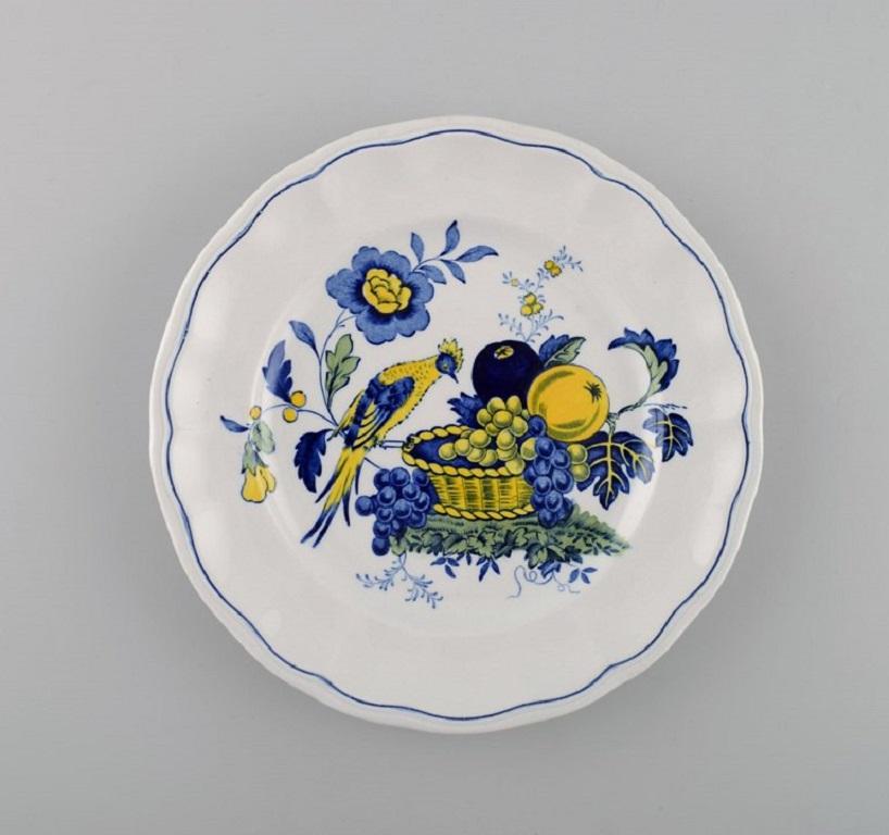 Spode, England, Blue Bird Service in Hand-Painted Porcelain, 1930s/40s In Excellent Condition In Copenhagen, DK