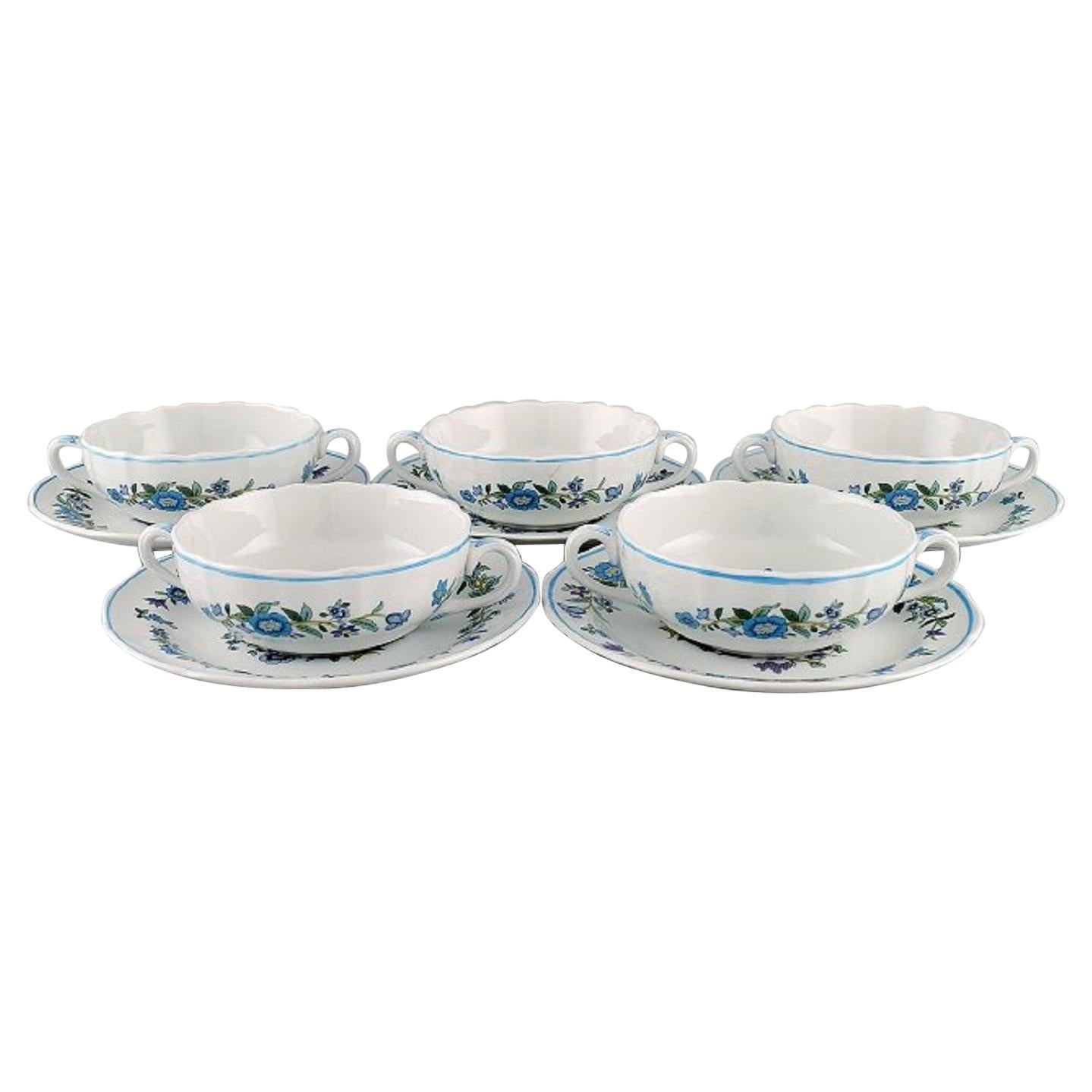 Spode, England, Five Mulberry Bouillon Cups with Saucers in Porcelain