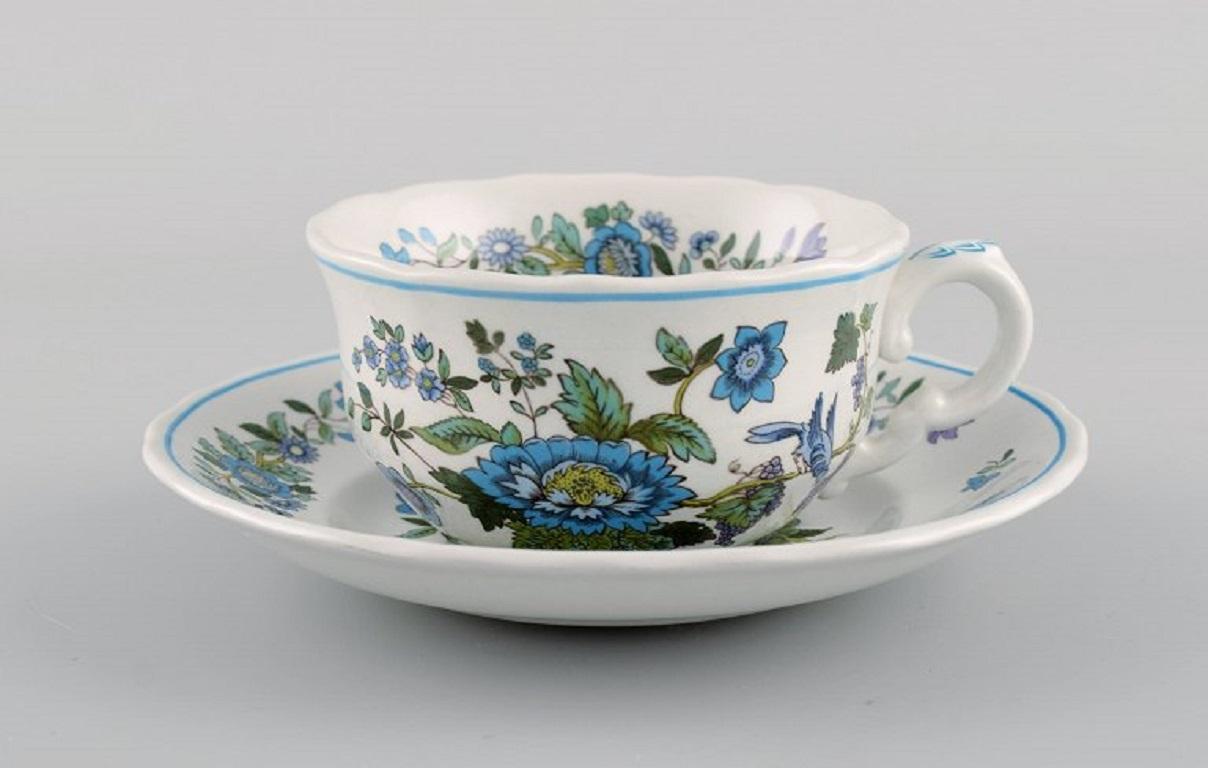 English Spode, England, Mulberry Tea Service for Five People in Hand-Painted Porcelain For Sale