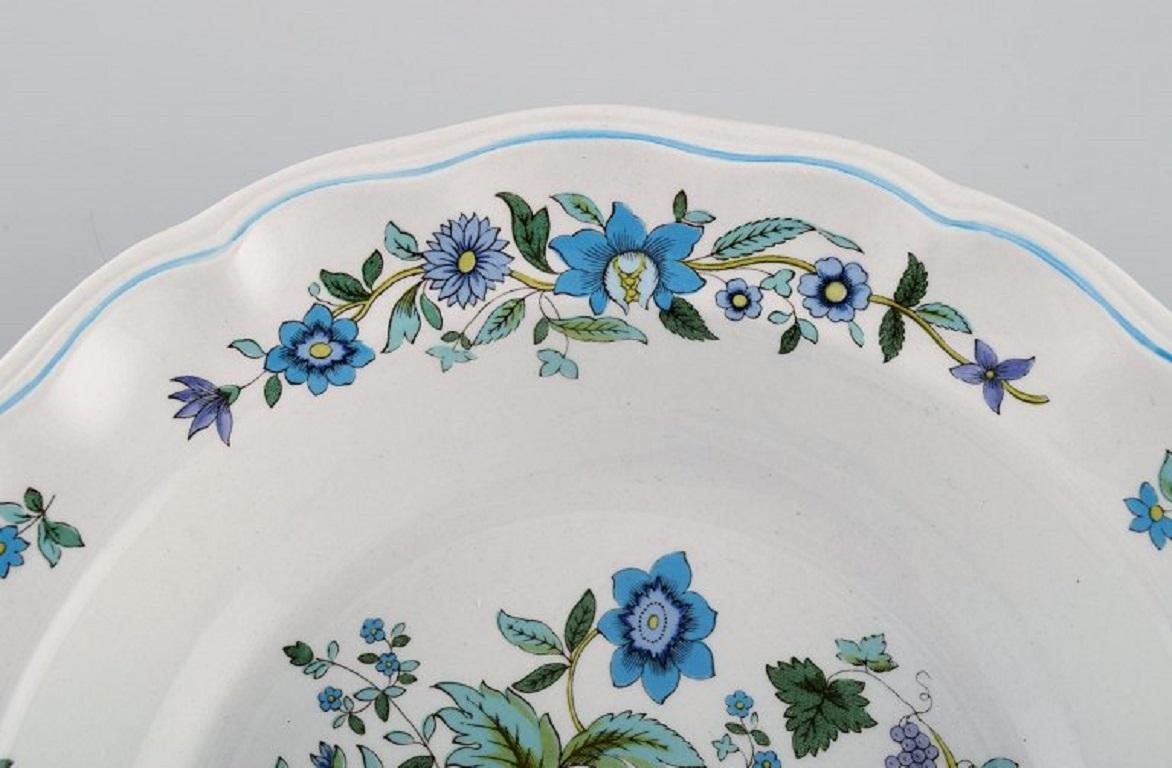 Hand-Painted Spode, England, Six Deep Plates in Porcelain with Floral and Bird Motifs