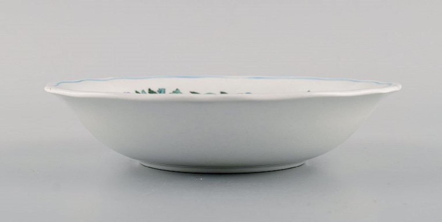 Spode, England, Twelve Small Deep Plates in Hand-Painted Porcelain In Excellent Condition In Copenhagen, DK