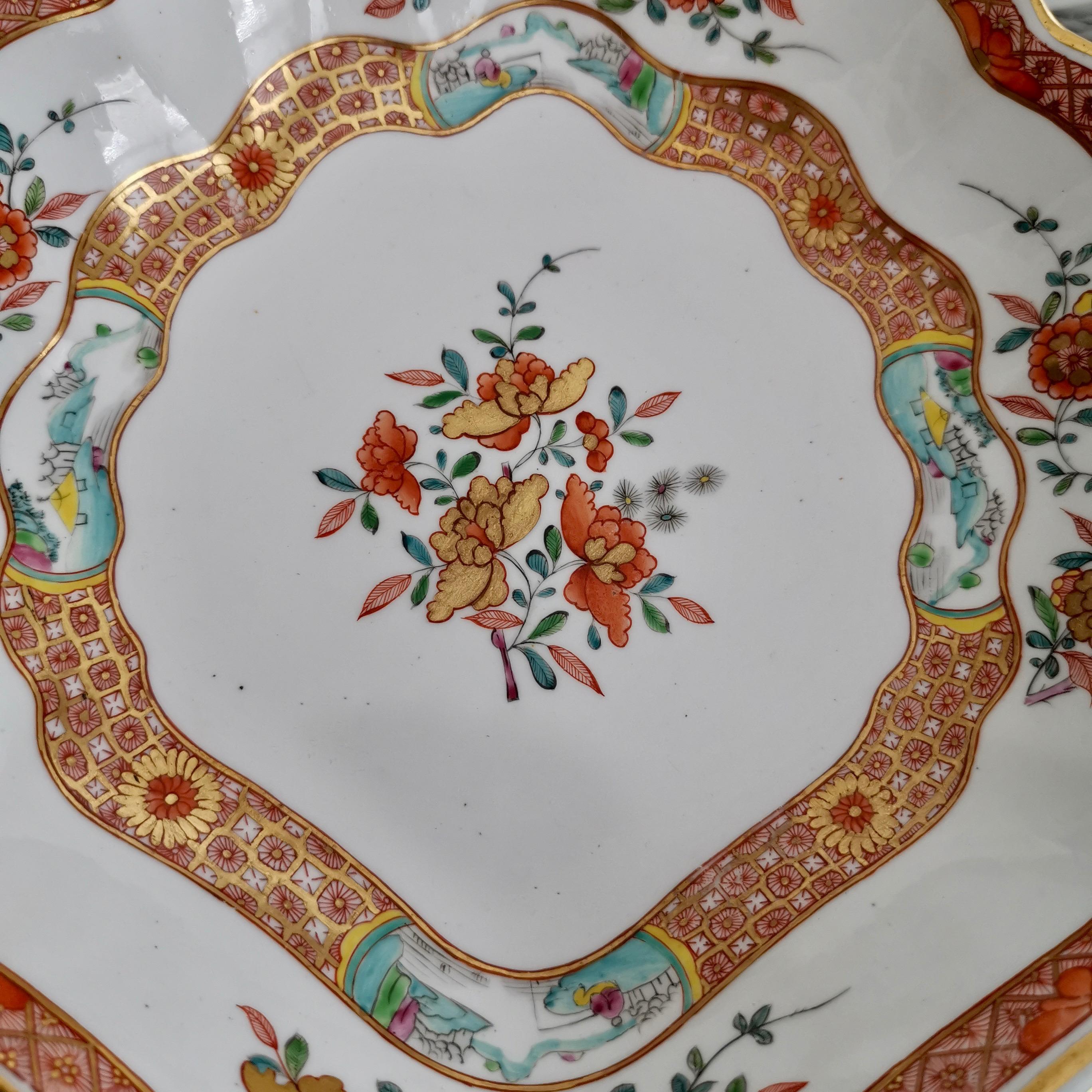 English Spode Felspar Porcelain Shell Dish, Chinoiserie Famille Rose Fishermen