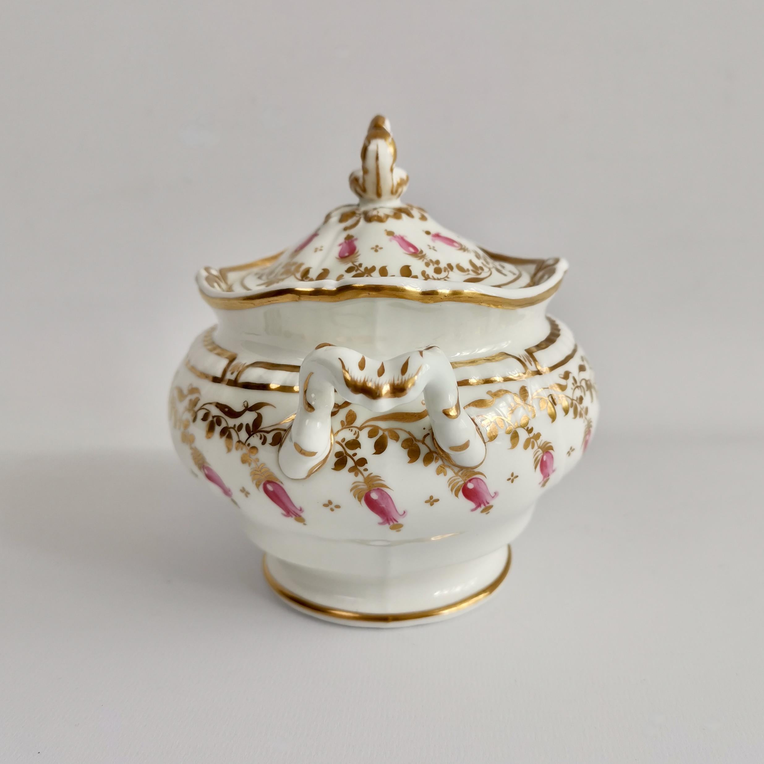 Hand-Painted Spode Felspar Porcelain Sucrier, White, Gilt and Pink Harebells, circa 1828