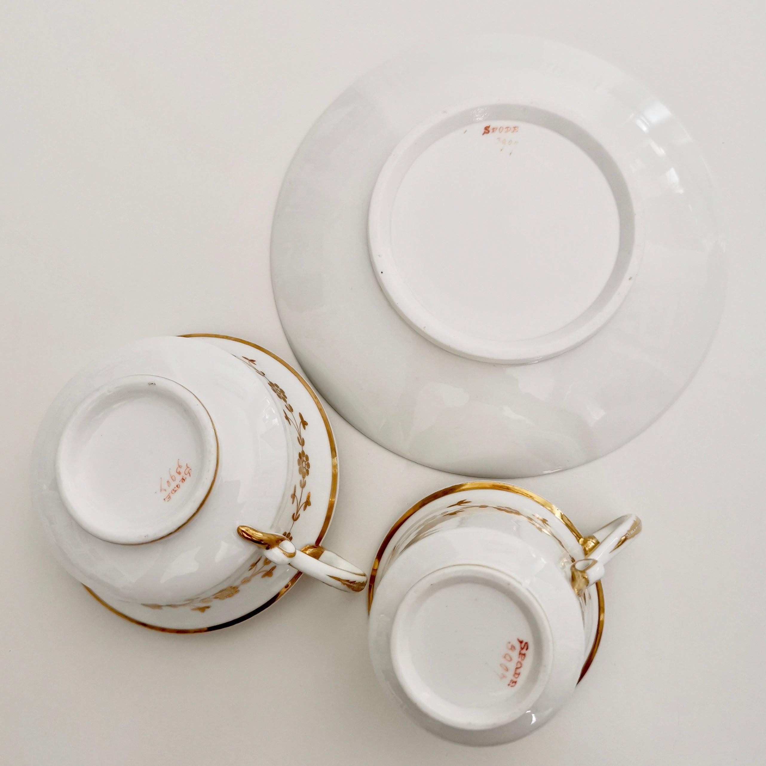 Spode Felspar Porcelain Teacup Trio, White with Harebell Pattern, Regency, 1826 9