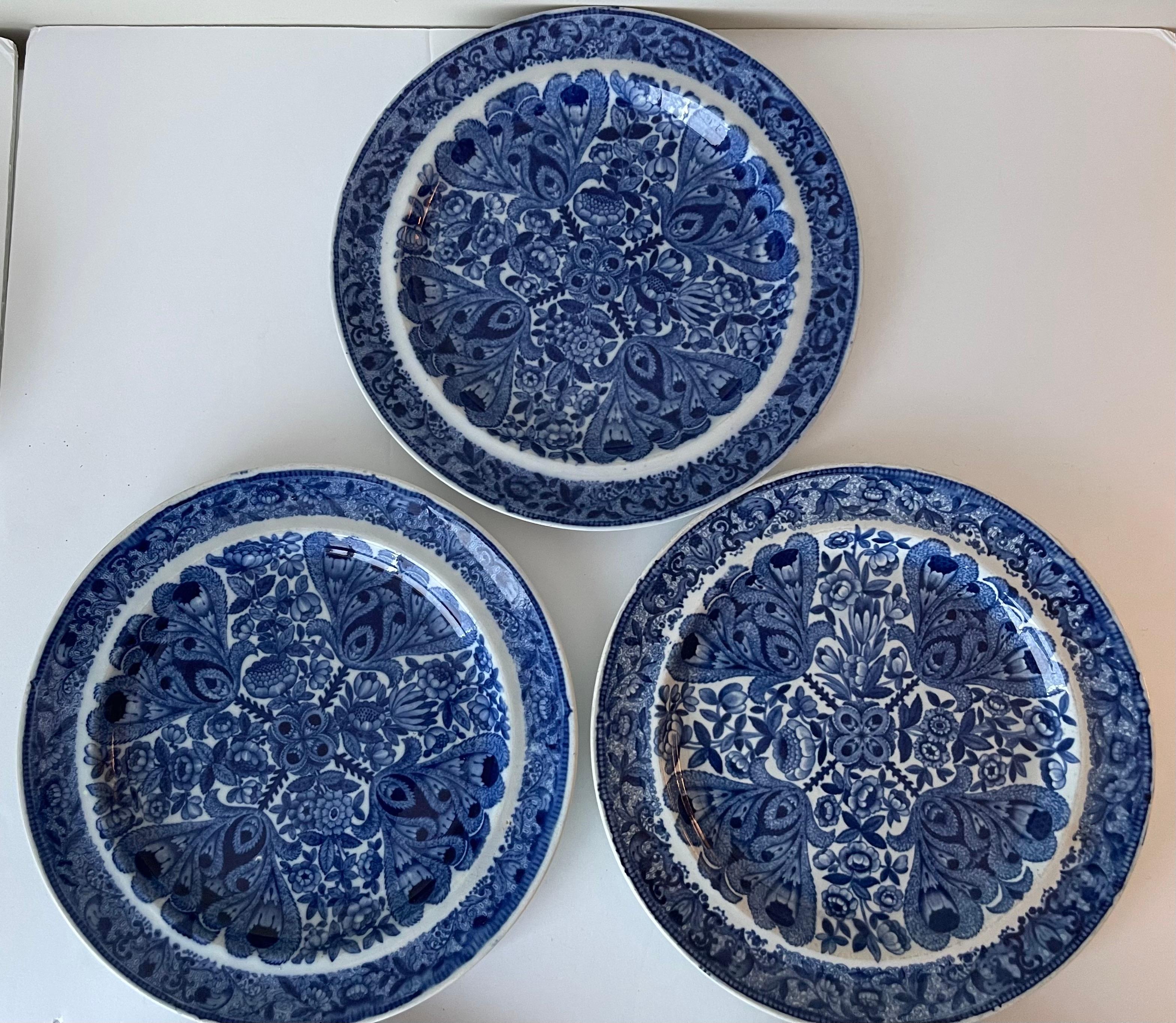 Regency Spode Flower Cross Pearlware Plates, Set of 5 For Sale