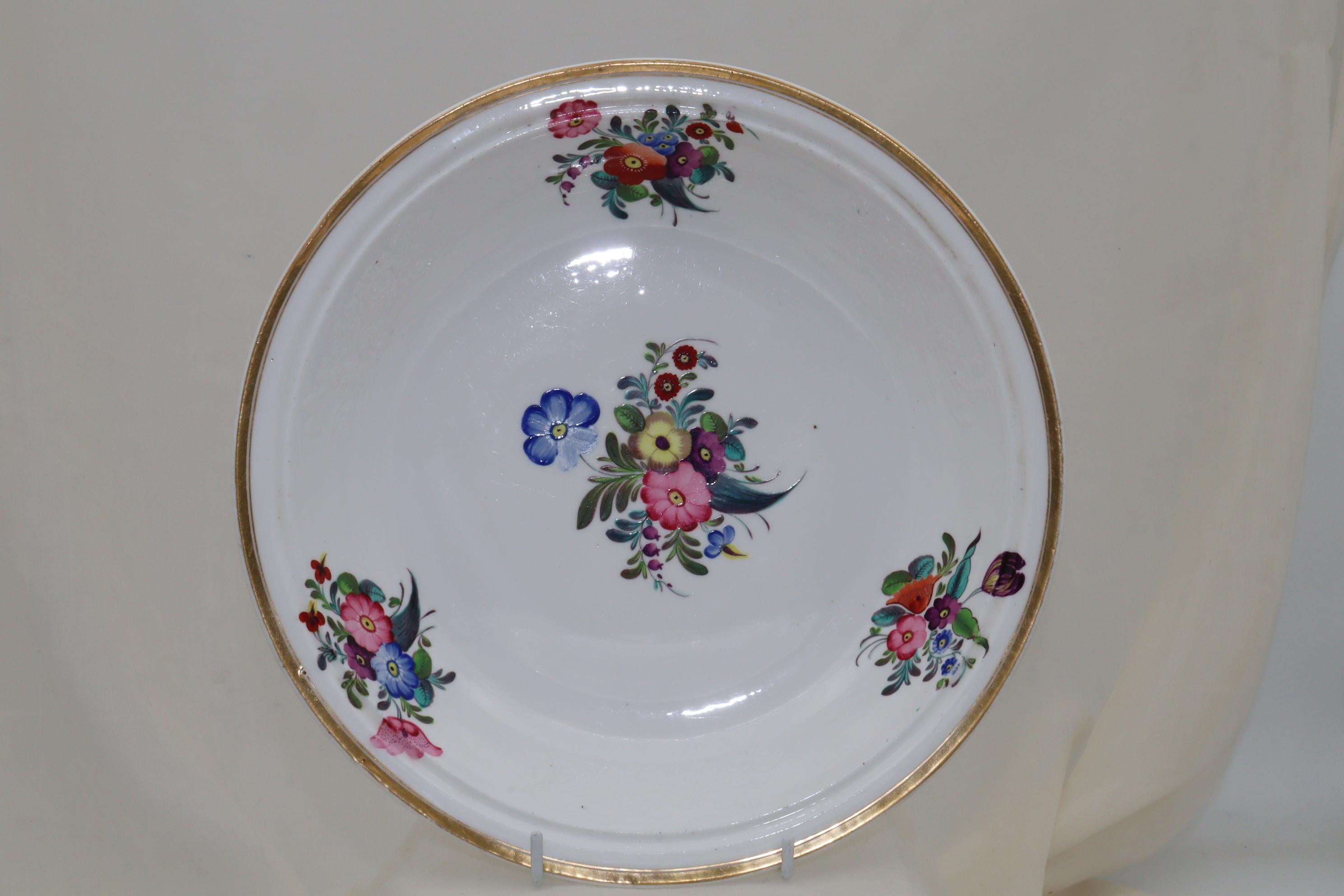 Hand-Painted Spode hand painted and gilded vegetable tureen For Sale
