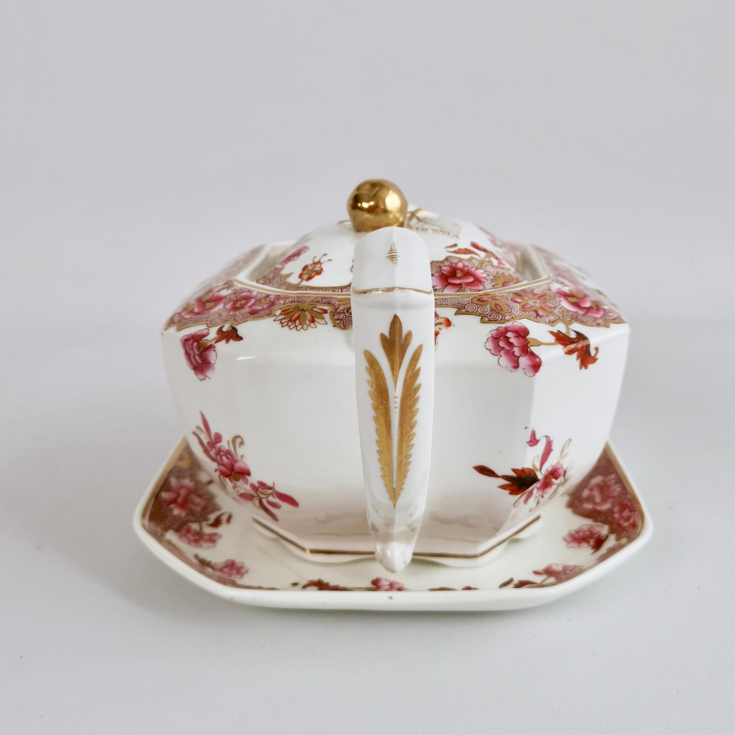 This is a beautiful octagonal teapot on a stand made by Spode between 1821 and 1825. The set is clearly made of felspar porcelain, a strong stoneware, although it is not marked as such.

Spode was the great pioneer among the Georgian potters in