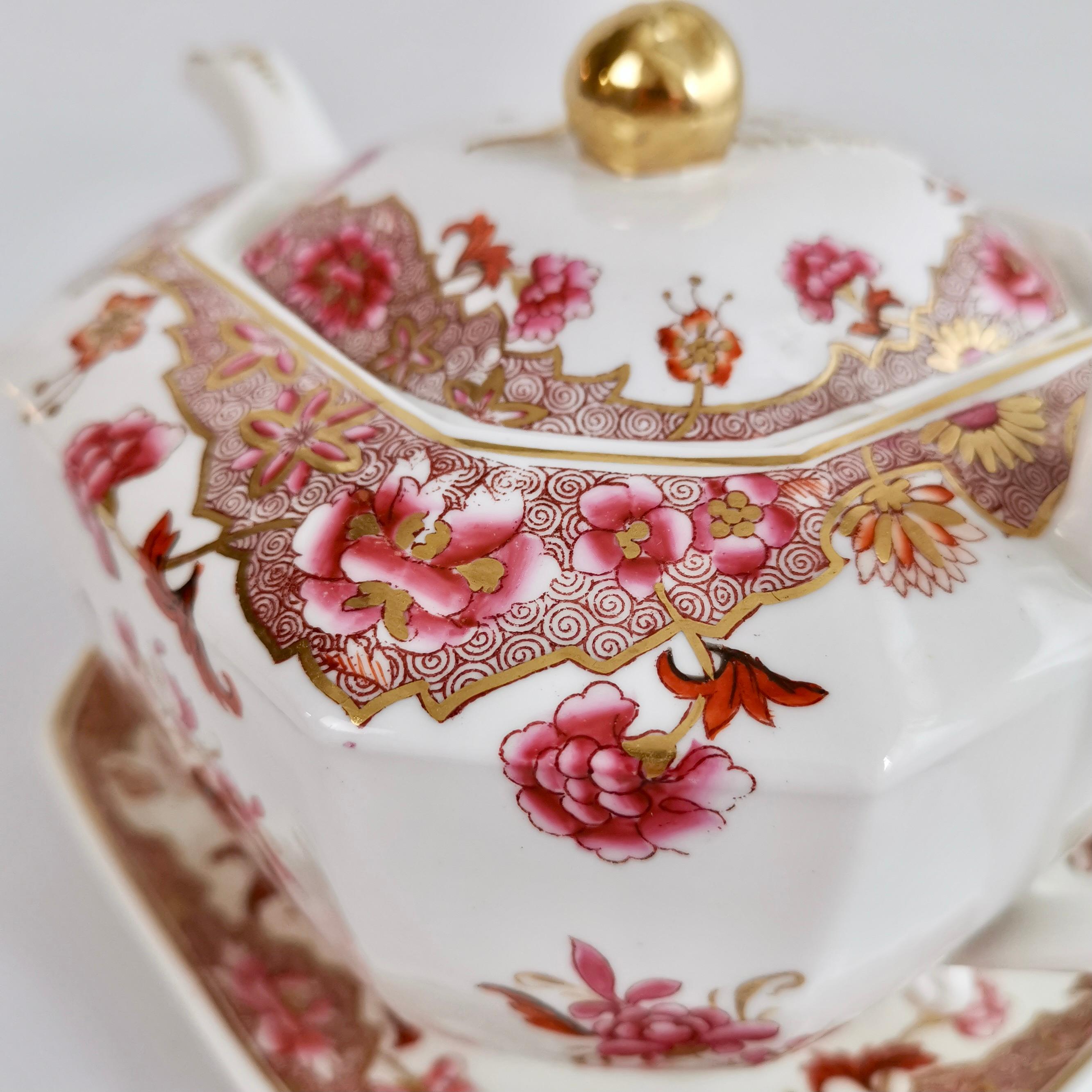 Spode Octagon Teapot on Stand, Felspar with Pink Chinoiserie, Regency 1821-1825 2