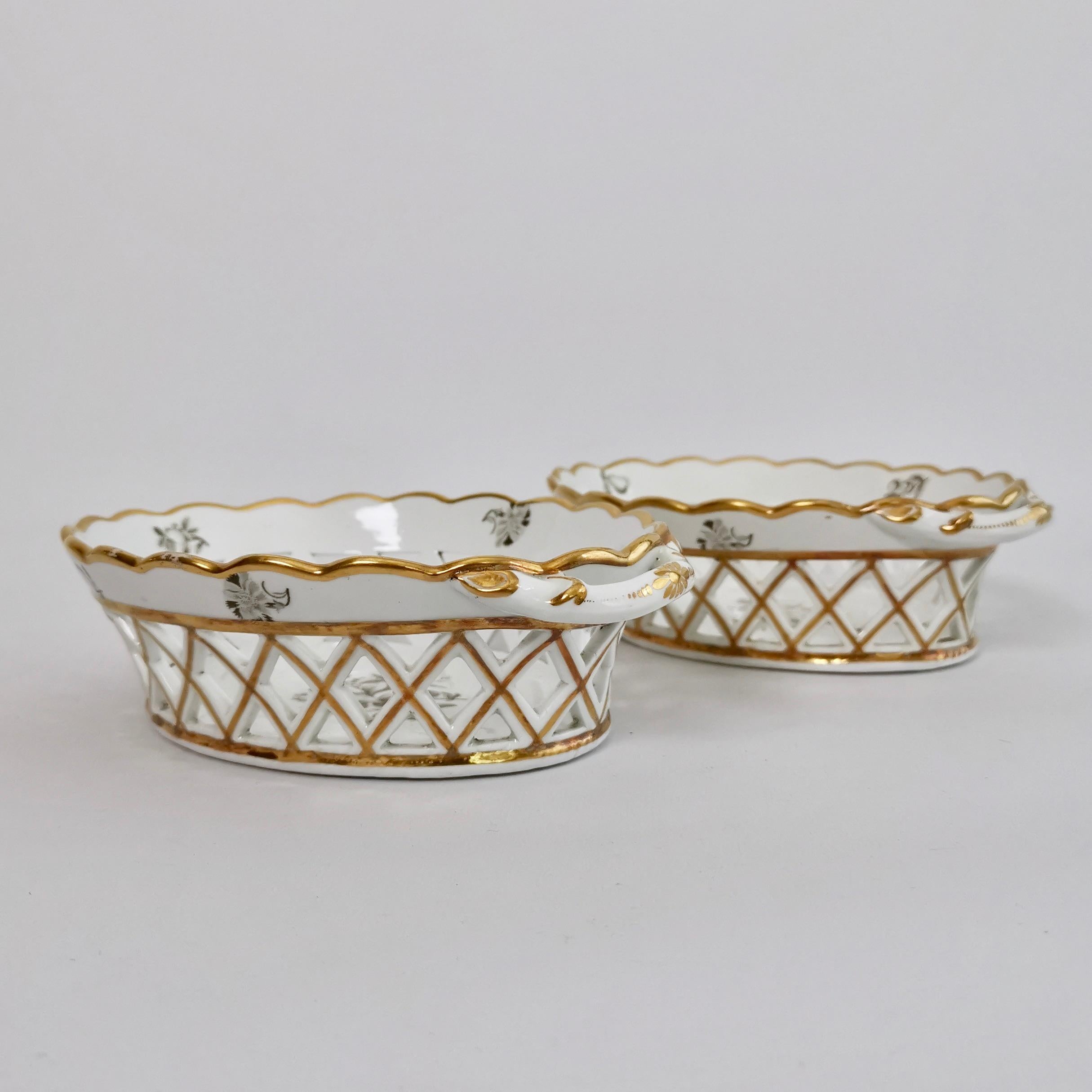 Regency Spode Pair of Porcelain Bread Baskets, White with Bat Printed Flowers, ca 1810