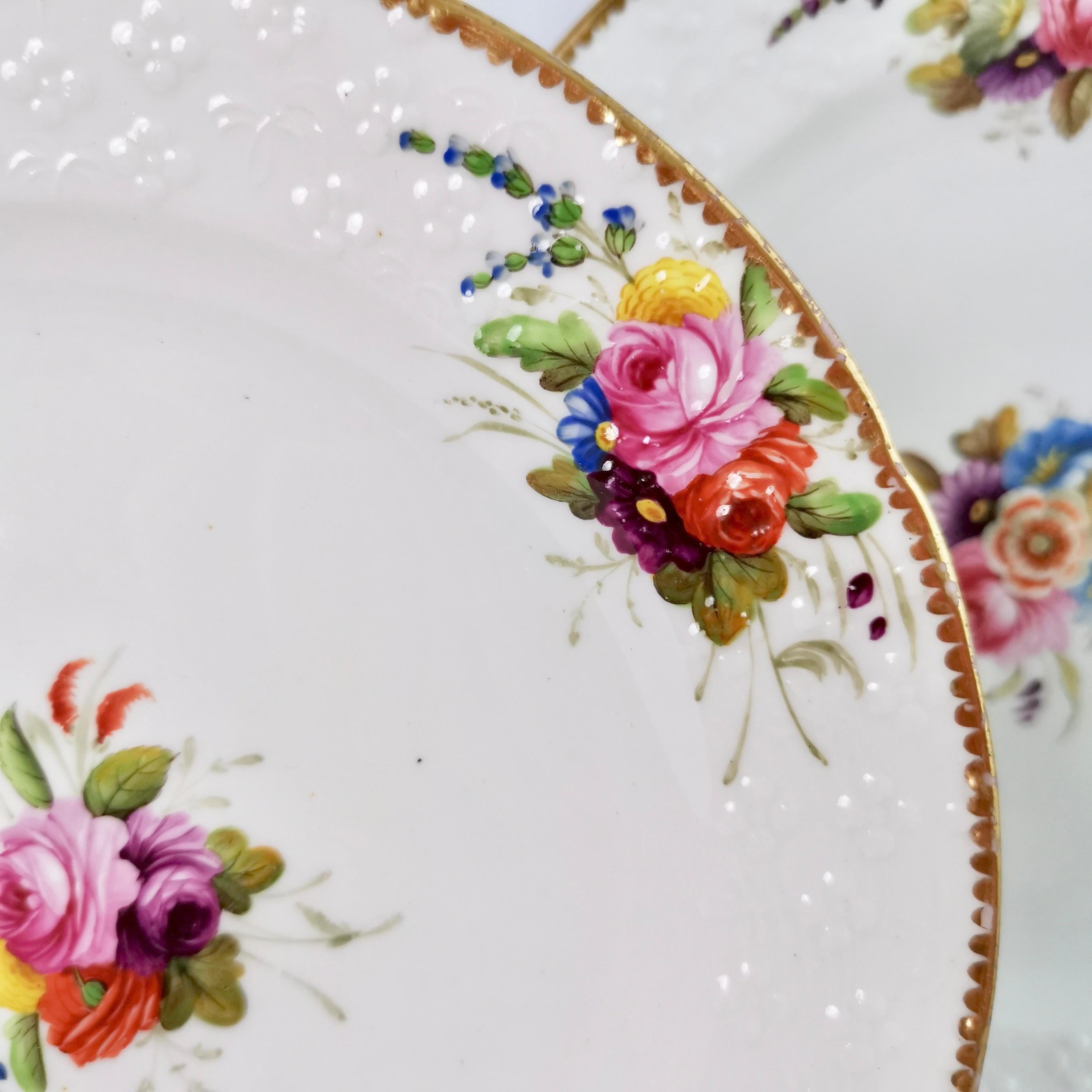 Spode Pair of Porcelain Tea Plates, White with Flower Sprays, Regency ca 1816 1