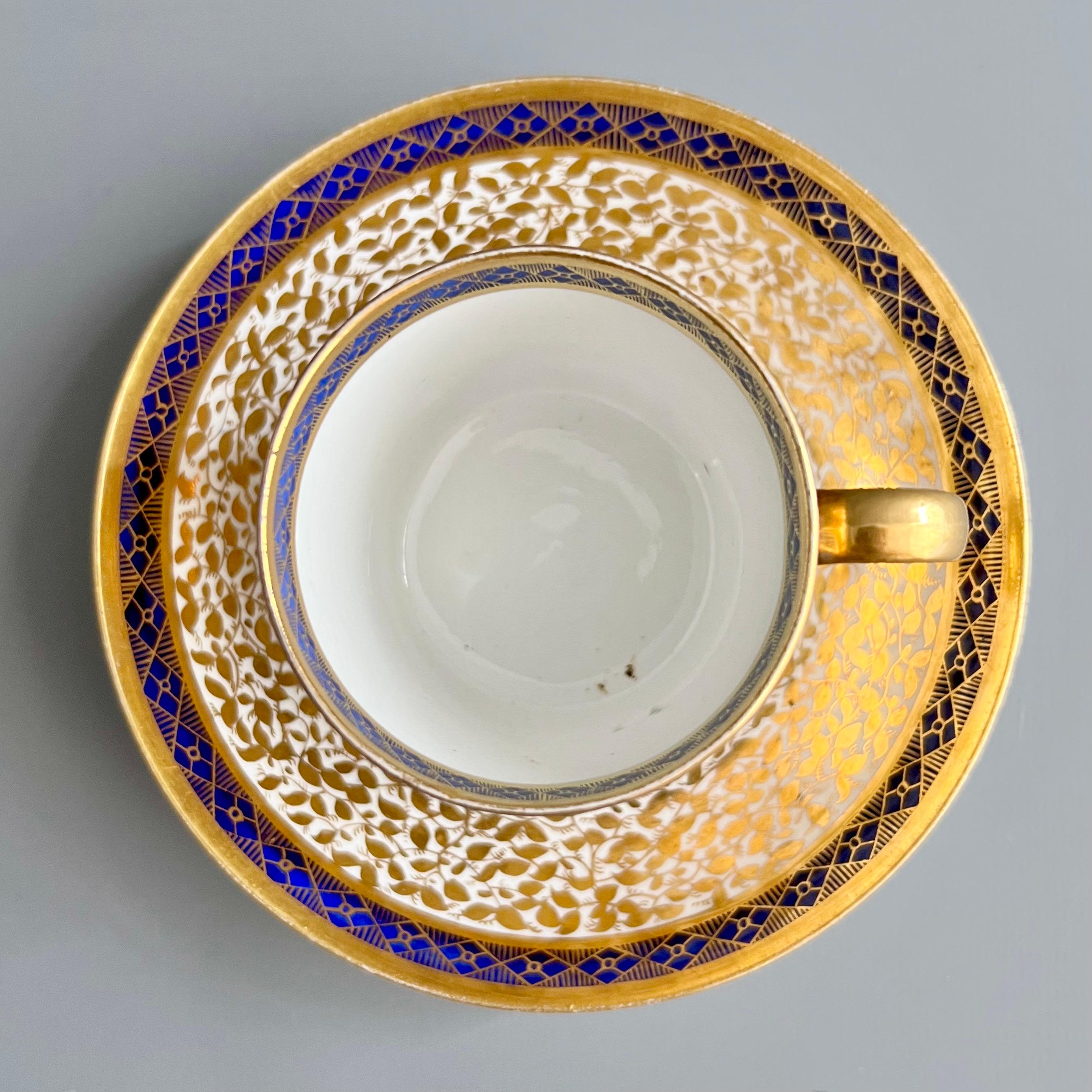 Spode Porcelain Coffee Can, Neoclassical Cobalt Blue and Gilt, Georgian ca 1806 In Good Condition In London, GB