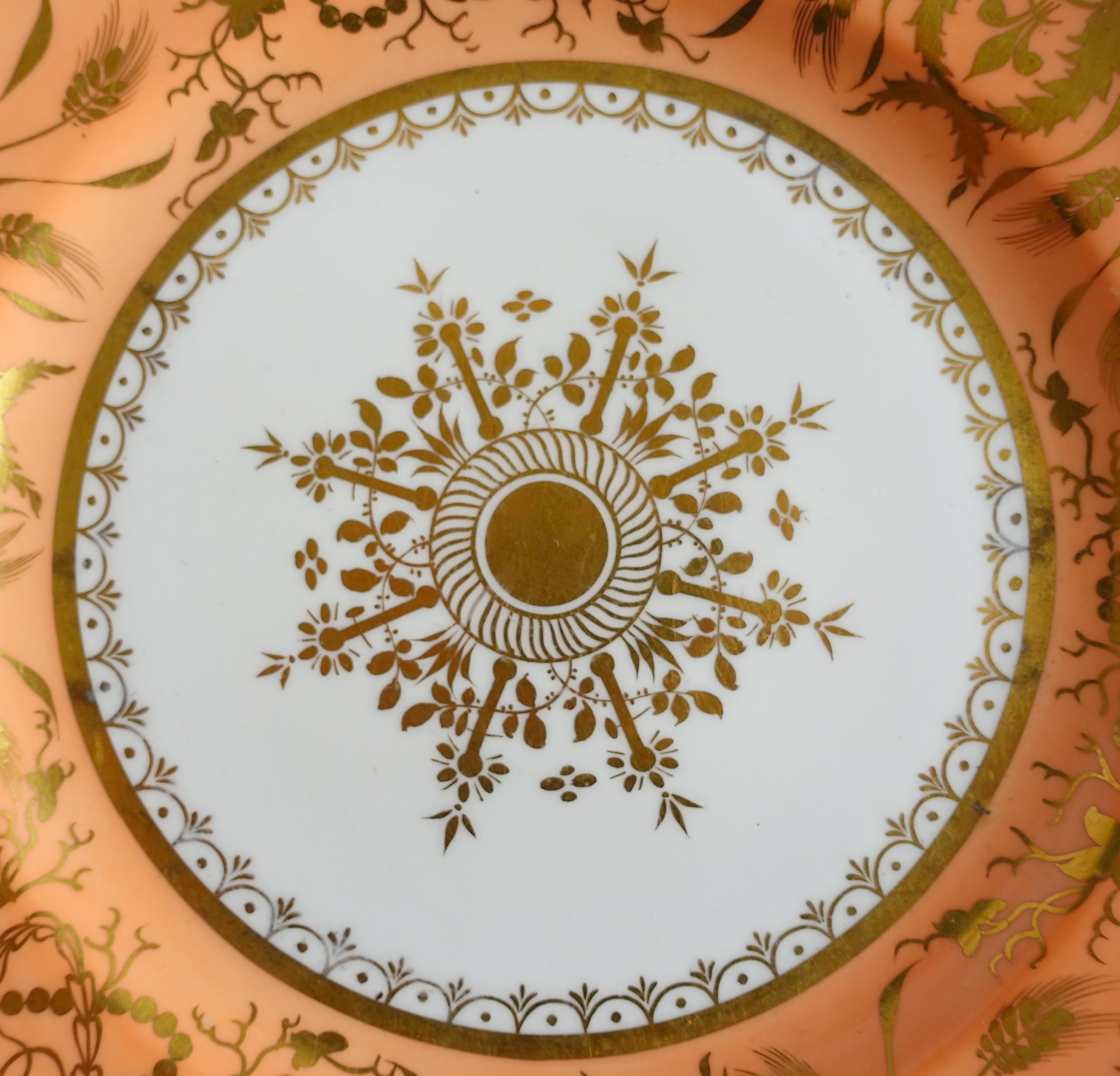 Georgien Porcelaine Spode : motif géorgien d'assiettes ou de plats 3932, début du 19e siècle en vente
