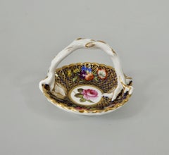 Spode Porcelain Miniature Basket, Pattern No. ‘1166’, circa 1810