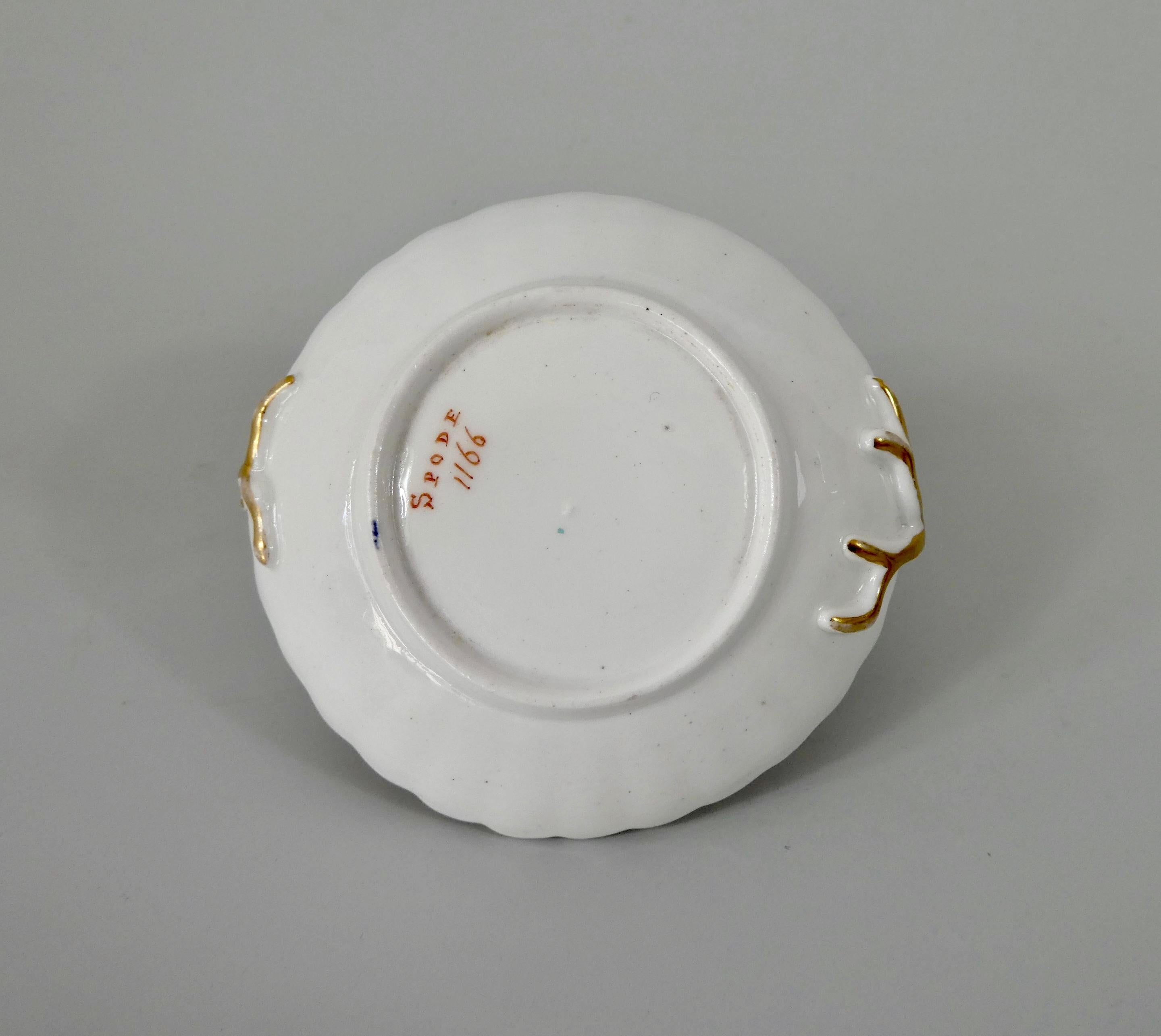 Fired Spode Porcelain Miniature Basket, Pattern No. ‘1166’, circa 1810