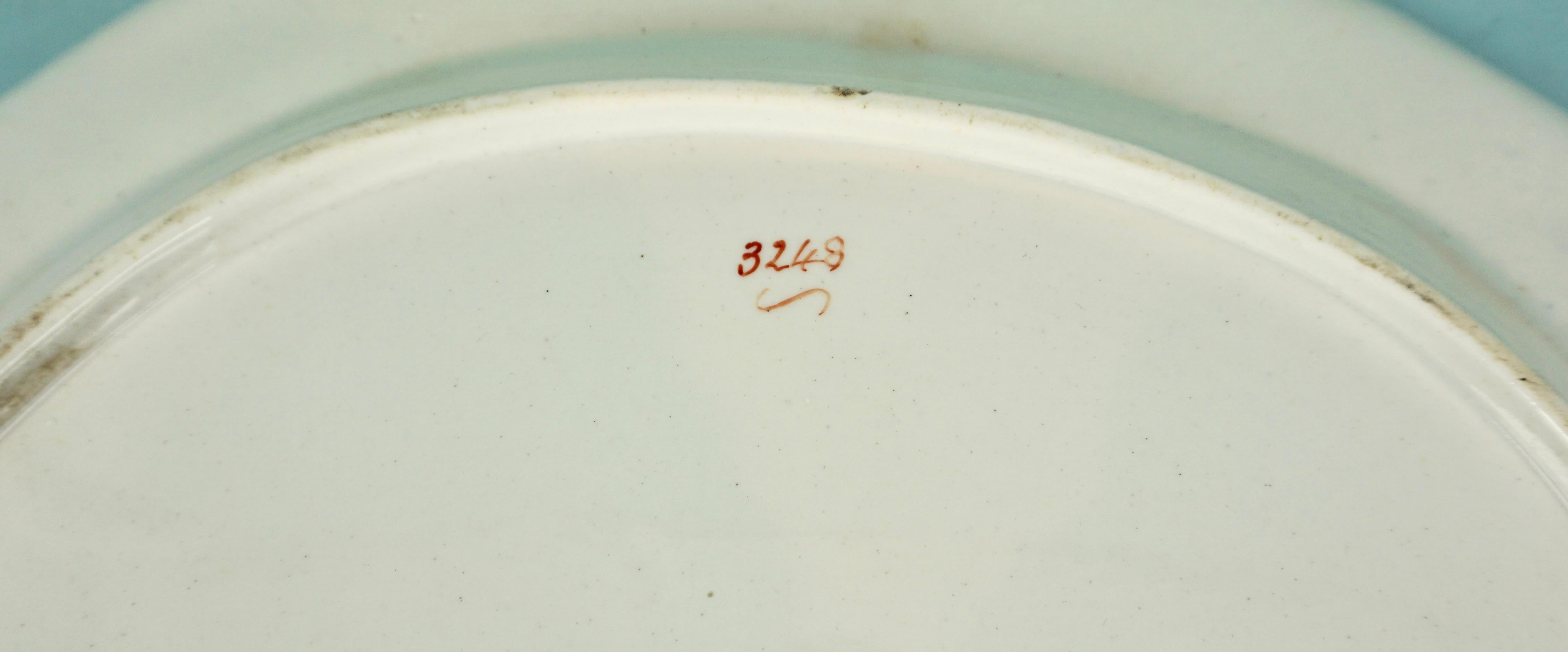 Spode Porcelain Parcel Gilt Platter of Large Size in the Imari Palette 5