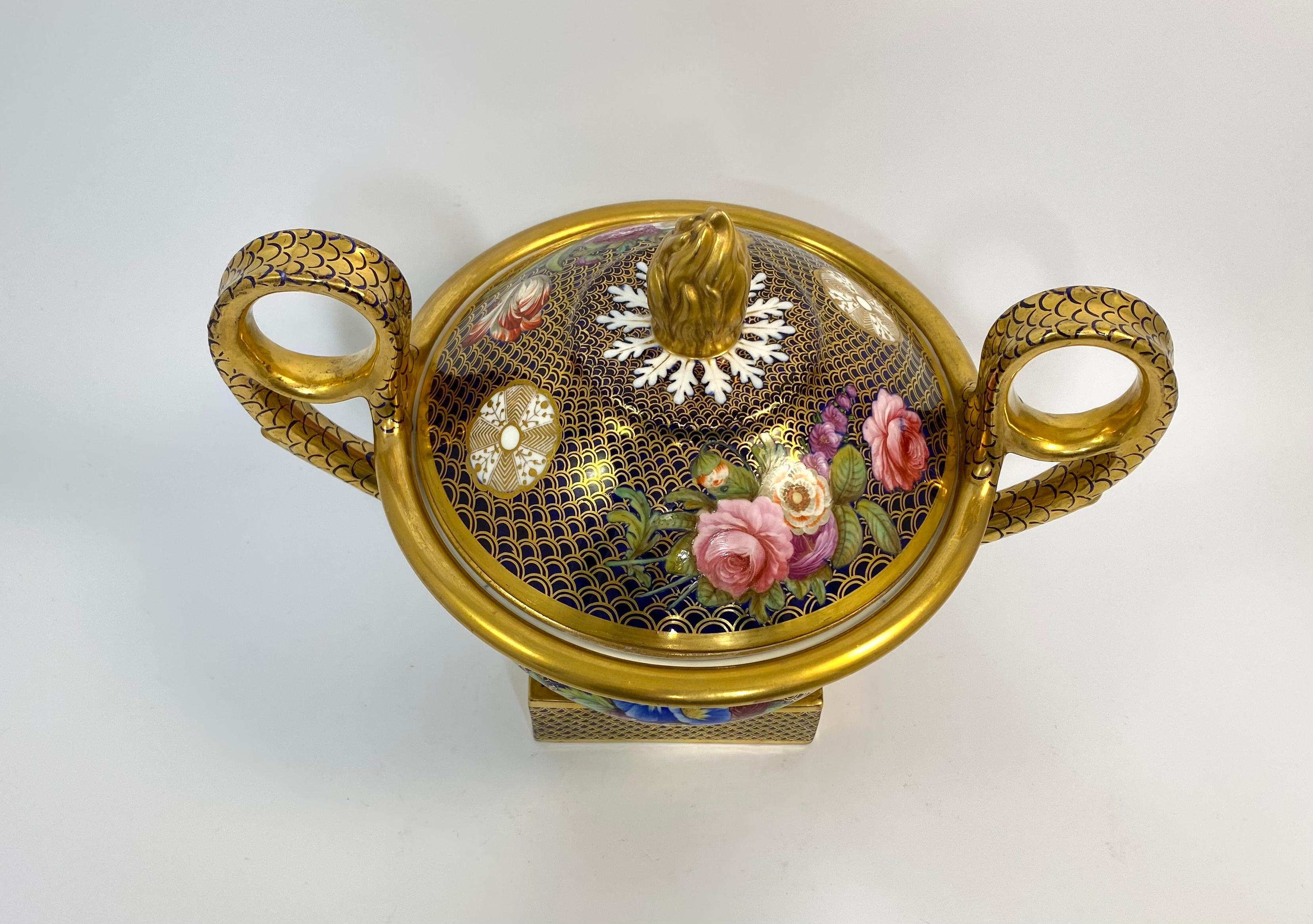 Regency Spode porcelain pot pourri and cover, ‘1166’ pattern, c. 1820.