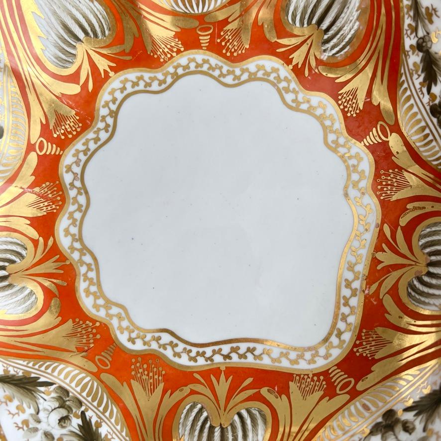 Porcelaine Plat en porcelaine Spode, design néoclassique orange et doré, vers 1810 en vente