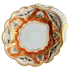 Plato de concha de porcelana Spode, diseño neoclásico naranja y dorado, ca. 1810