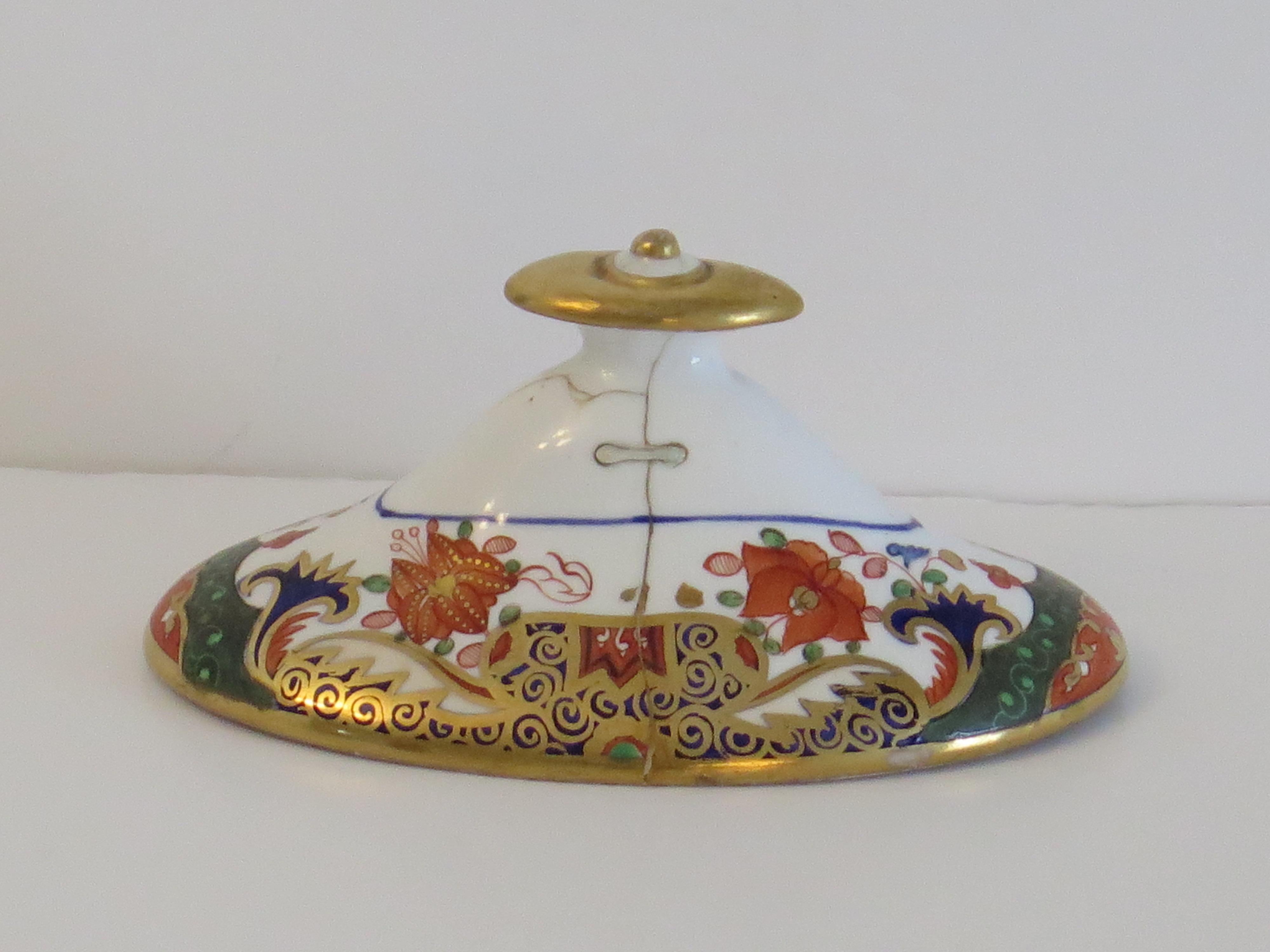 Spode Porcelain Sucrier Hand Painted and Gilded Pattern 967, circa 1810 For Sale 5