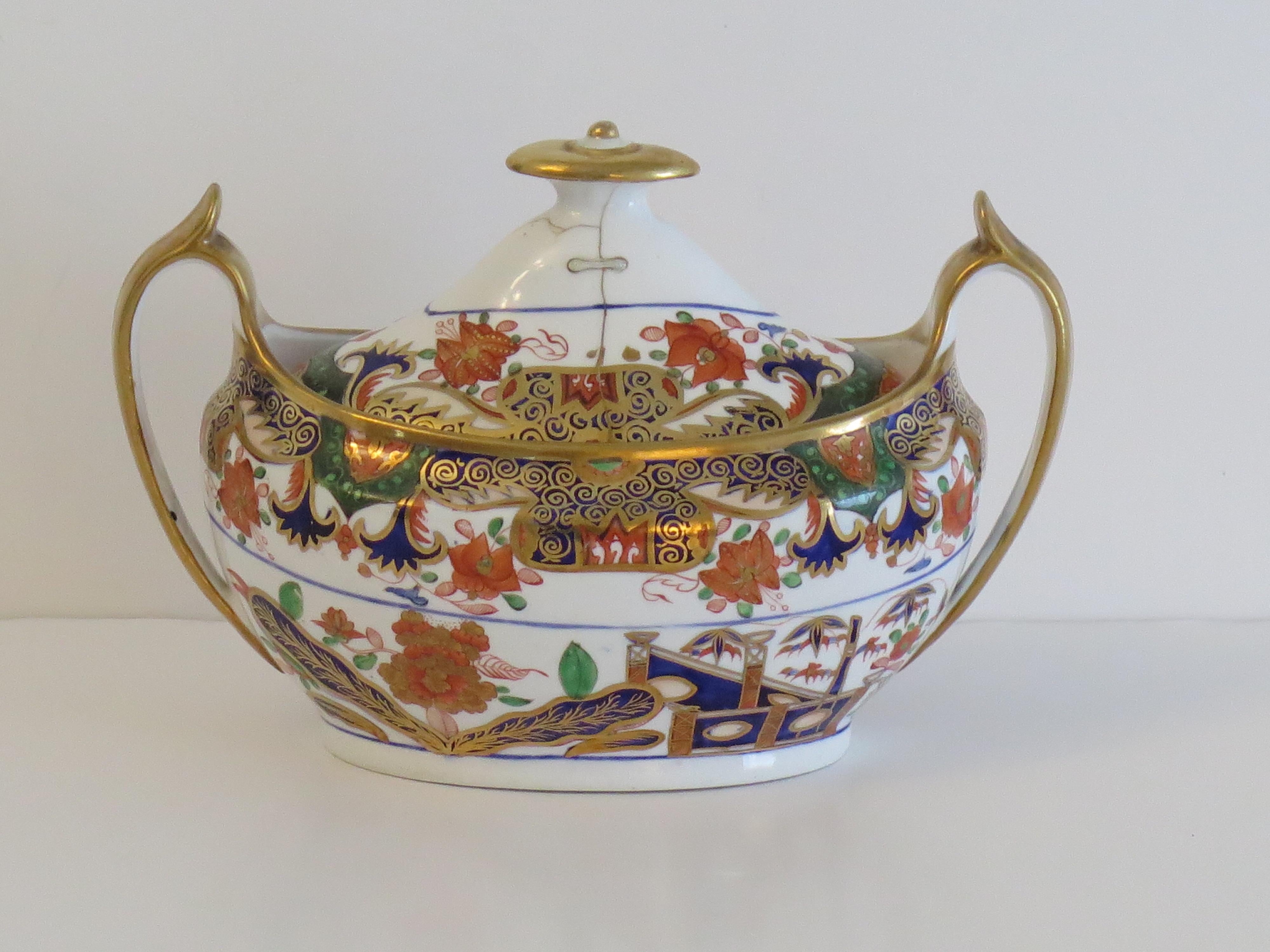Hand-Painted Spode Porcelain Sucrier Hand Painted and Gilded Pattern 967, circa 1810 For Sale