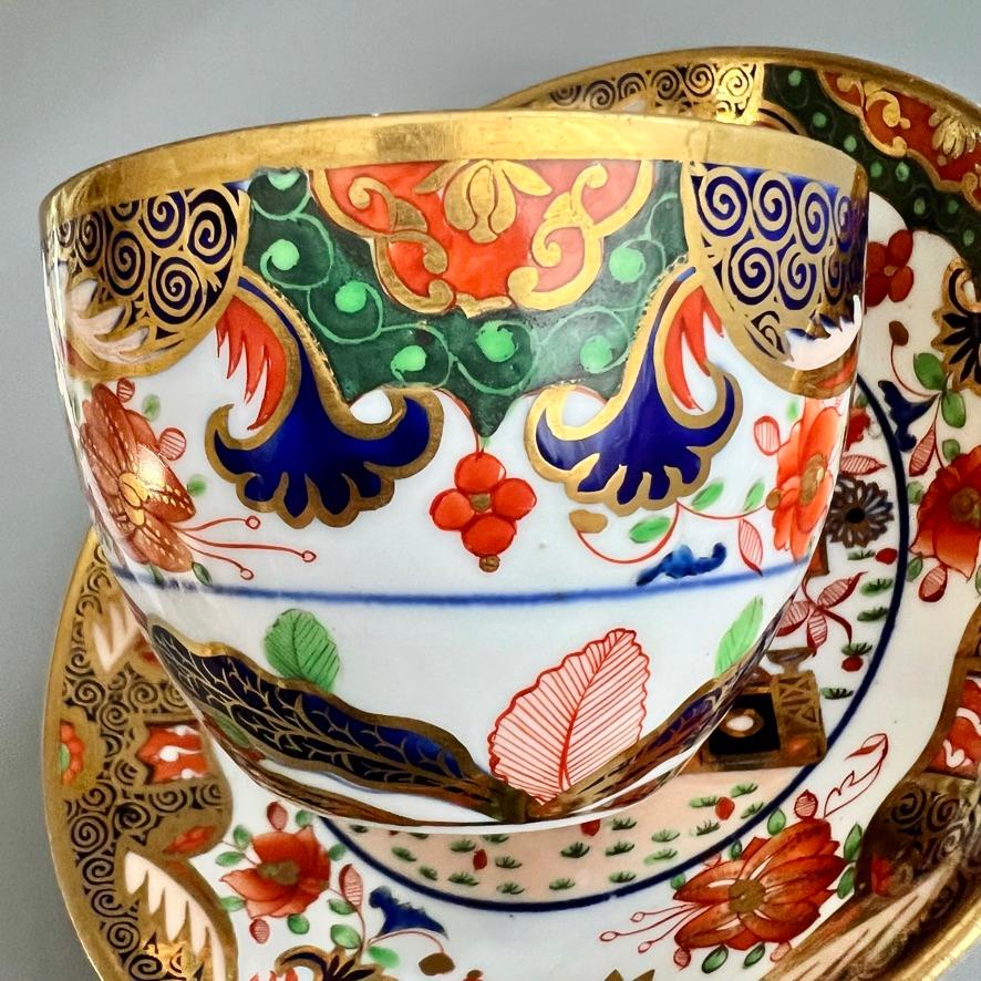 Spode Porcelain Teacup, Imari Tobacco Leaf Pattern 967, Regency ca 1810 For Sale 1