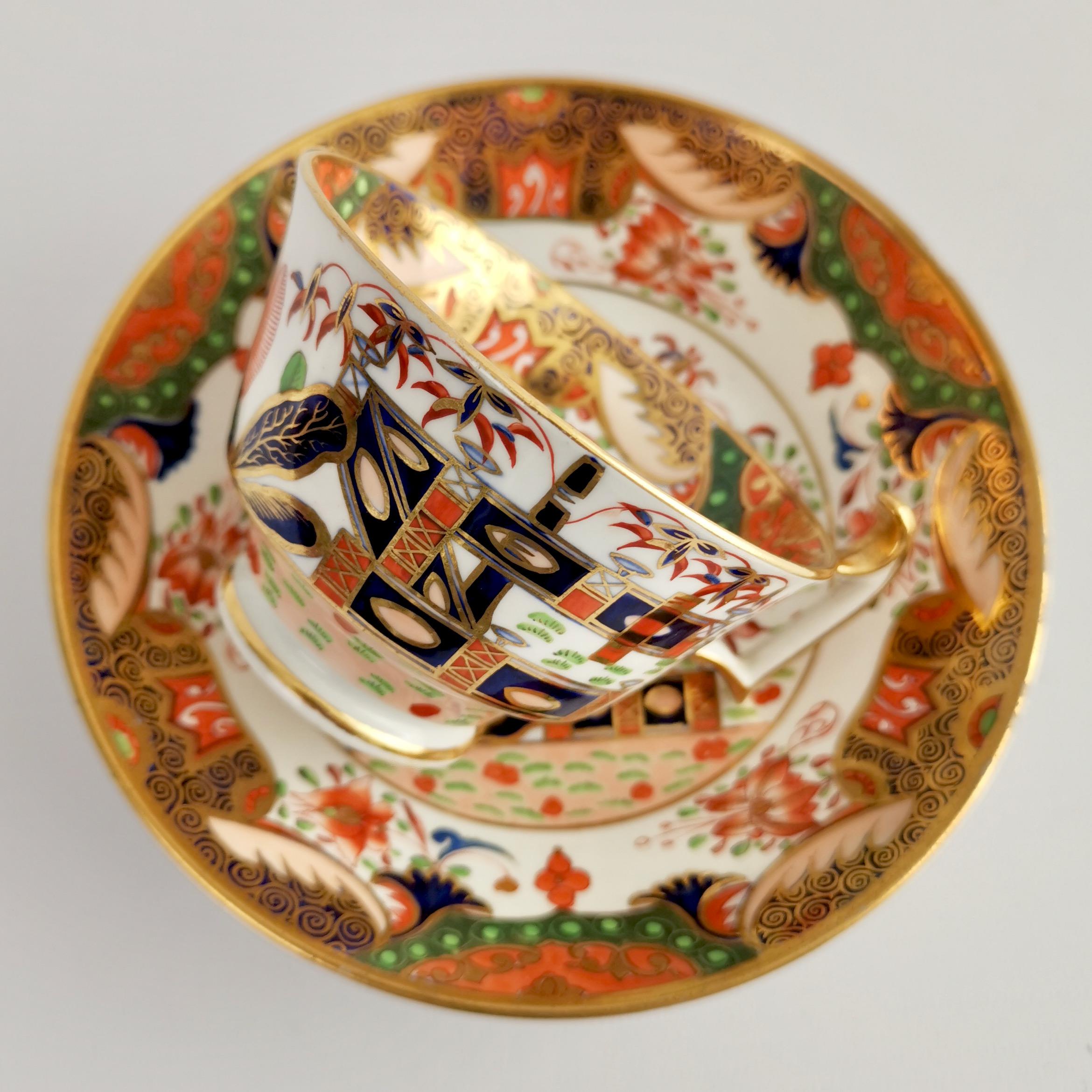 Early 19th Century Spode Porcelain Teacup Trio, Imari Tobacco Leaf Patt. 967, Regency ca 1815 '1'