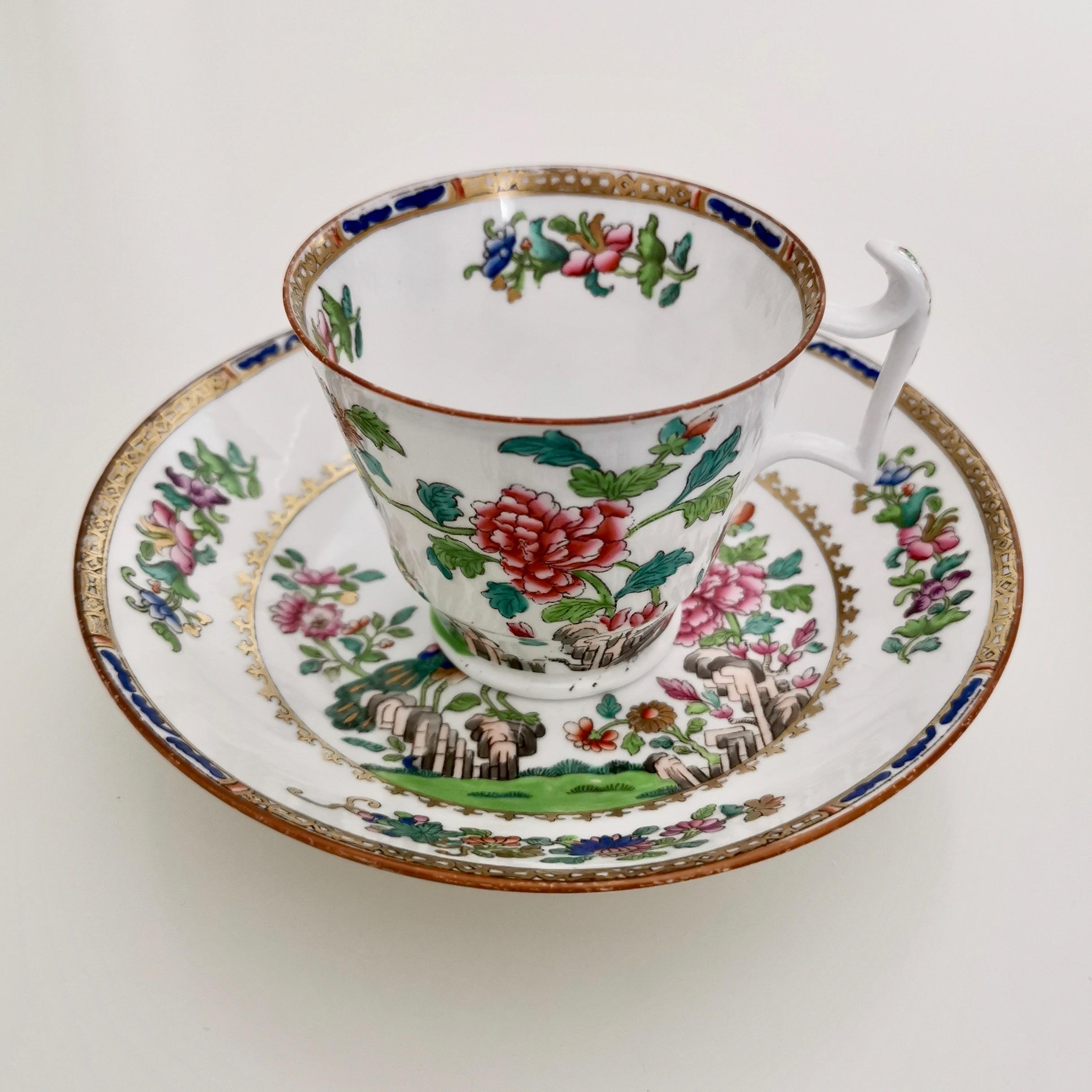 Hand-Painted Spode Porcelain Teacup Trio, Peacock Pattern 2083, Regency, 1814-1825