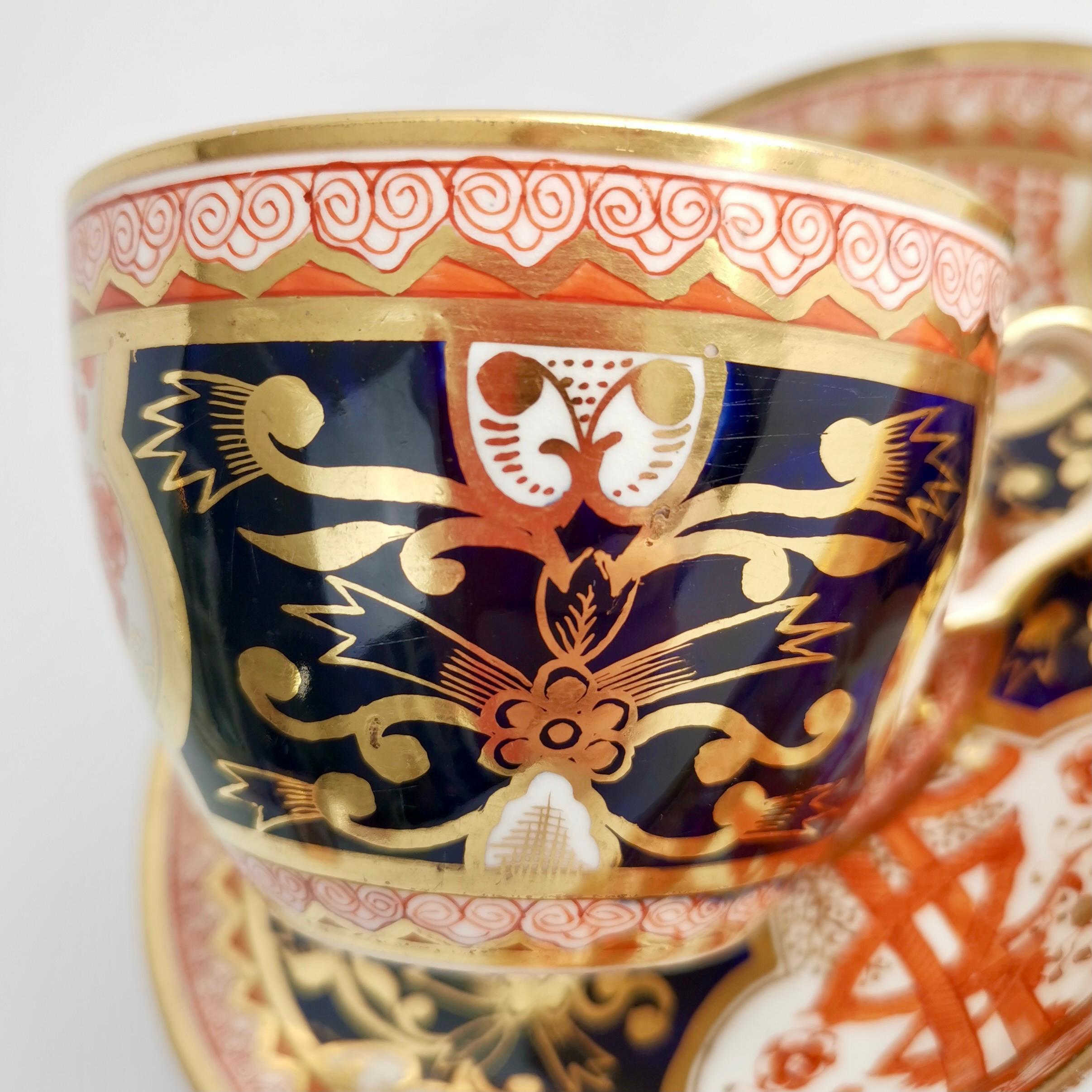 Trío de tazas de té de porcelana Spode, motivo del dólar Imari rojo, Regencia, ca. 1810 en venta 4