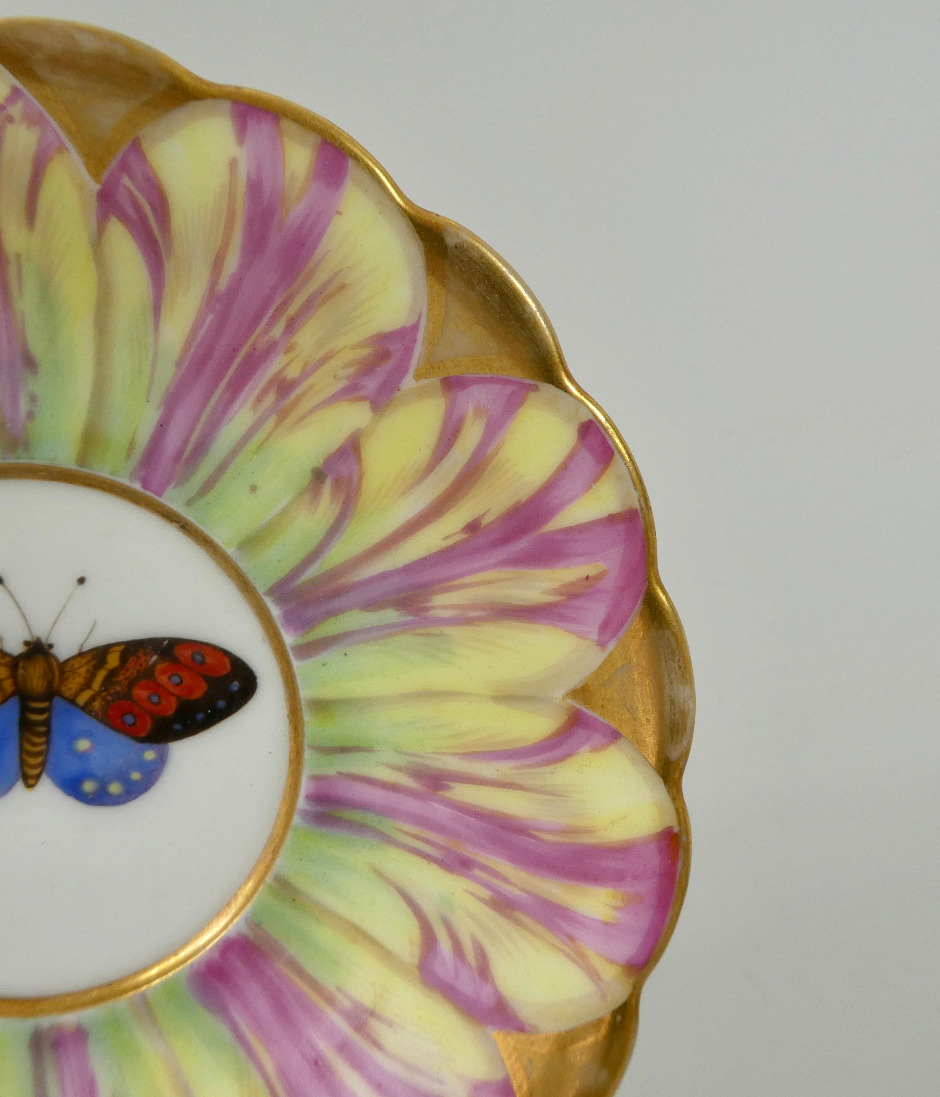 Regency Spode Porcelain Tulip Cup and Saucer, circa 1820