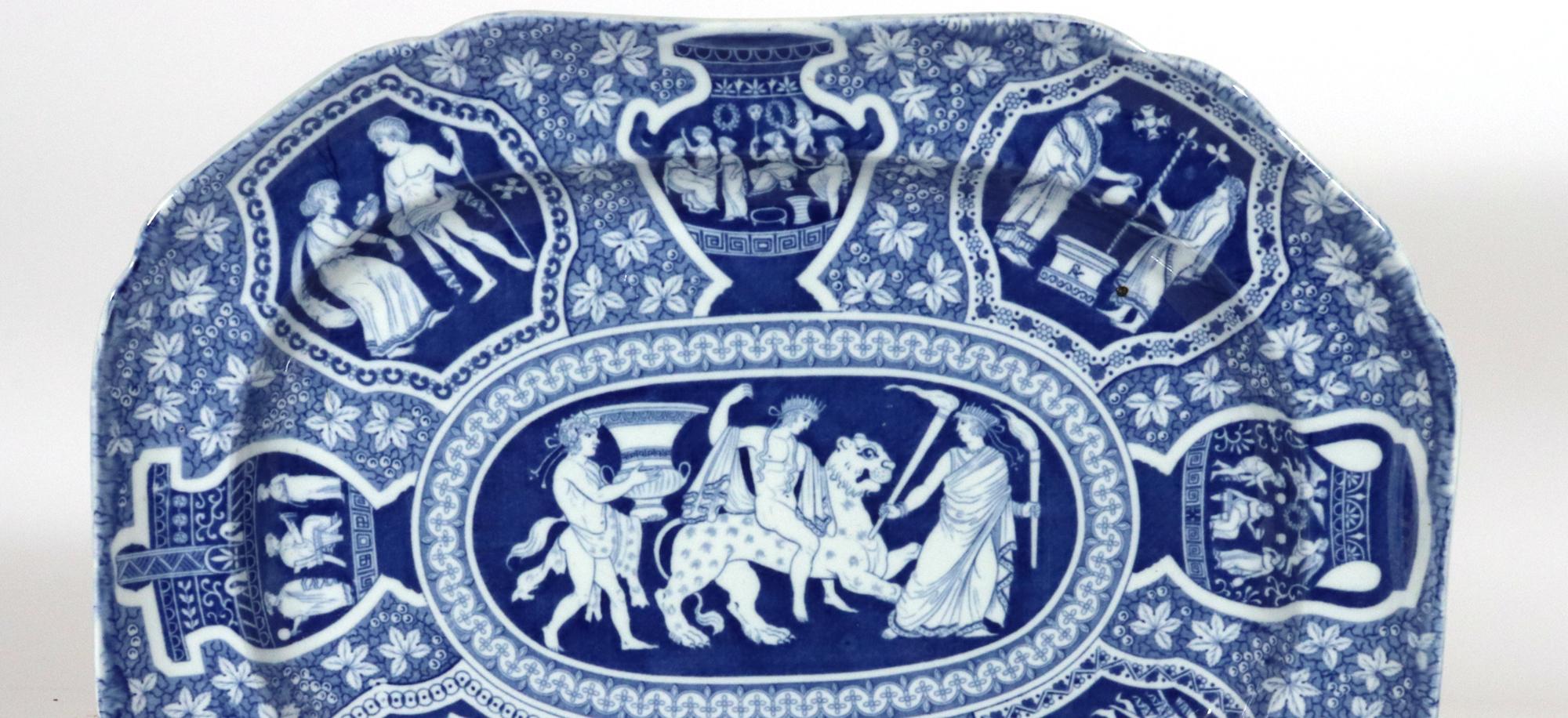 19th Century Spode Pottery Large Neoclassical Greek Pattern Blue Pair of Dishes For Sale