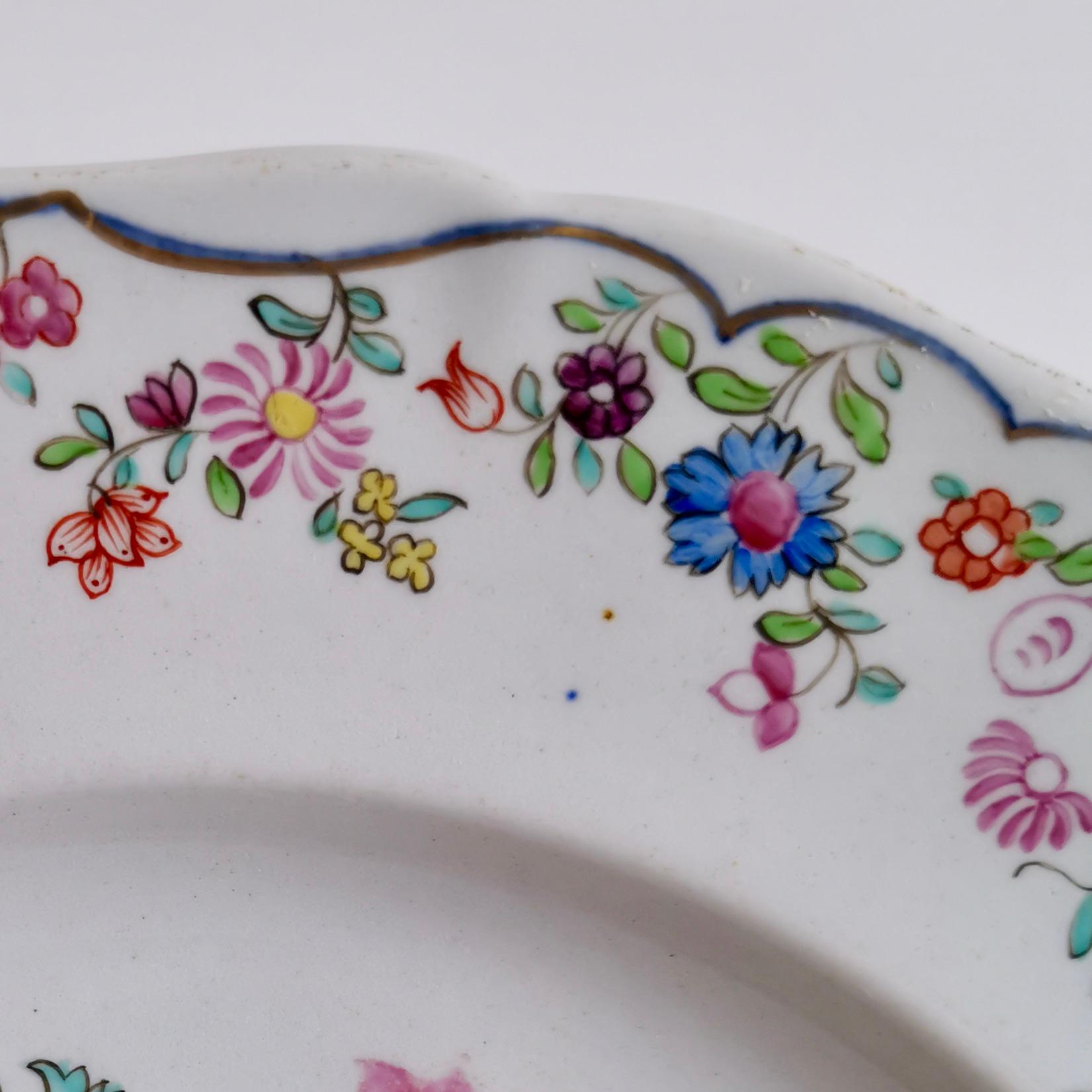 Début du XIXe siècle Assiette en porcelaine Spode Stone:: motif polychrome de feuille de tabac:: 1805-1813